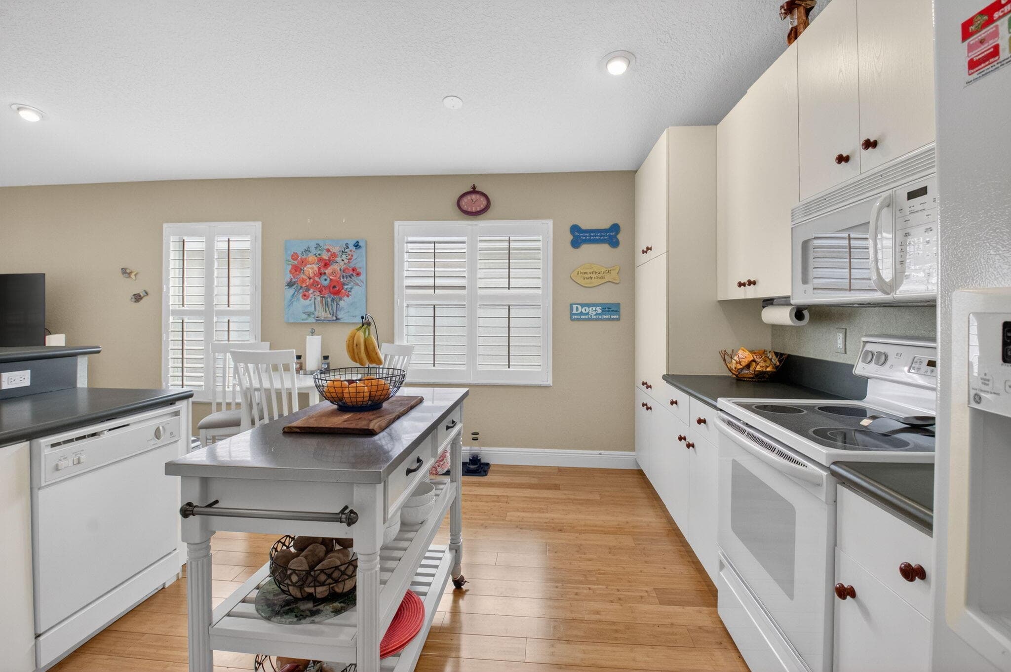 6877 Castlemaine Avenue, Boynton Beach, FL 33437 — photo 15 of 57
