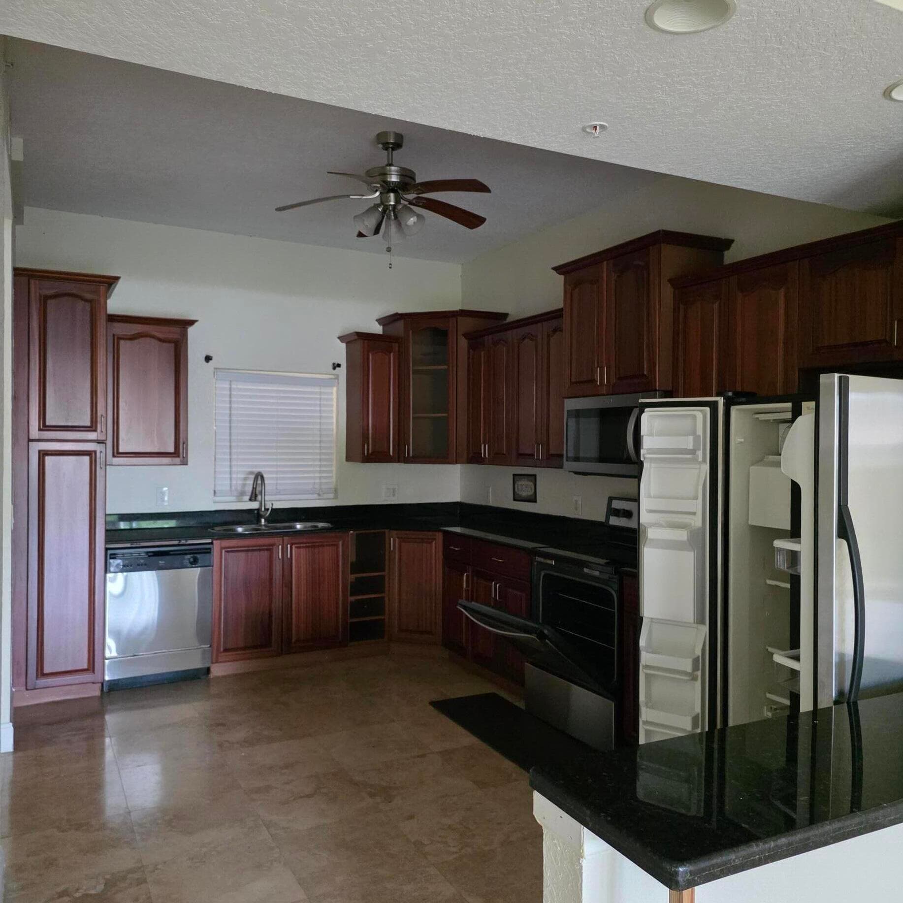 1610 Presidential Way 105, West Palm Beach, FL 33401 — photo 2 of 12