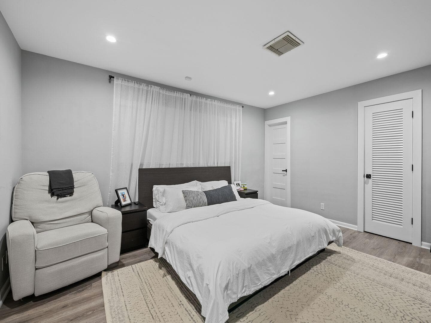 2011 NE 60th Street, Fort Lauderdale, FL 33308 — photo 21 of 35