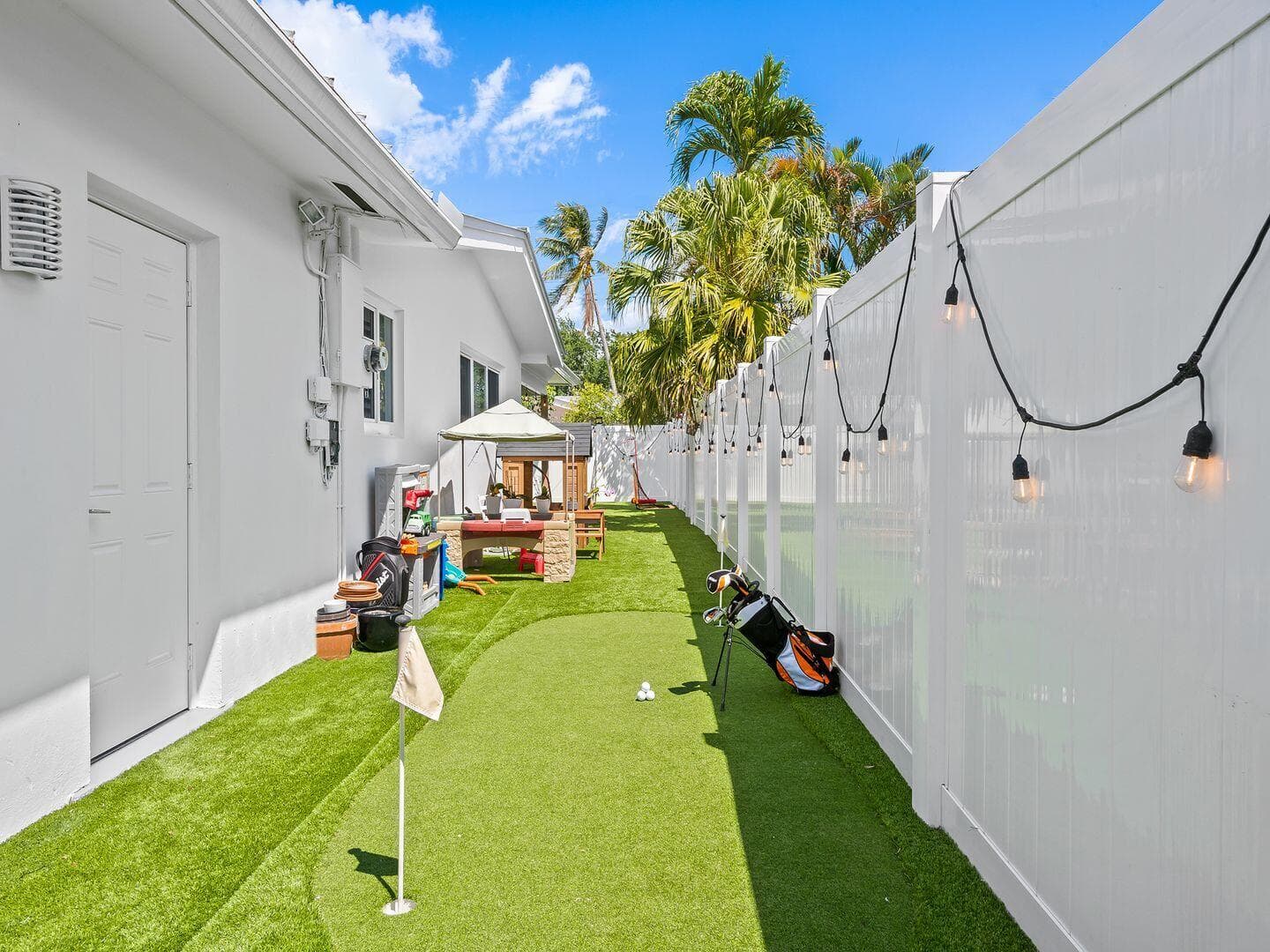 2011 NE 60th Street, Fort Lauderdale, FL 33308 — photo 26 of 35