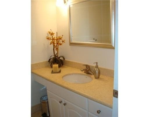 1405 Bridgewood Drive 1405, Boca Raton, FL 33434 — photo 25 of 46