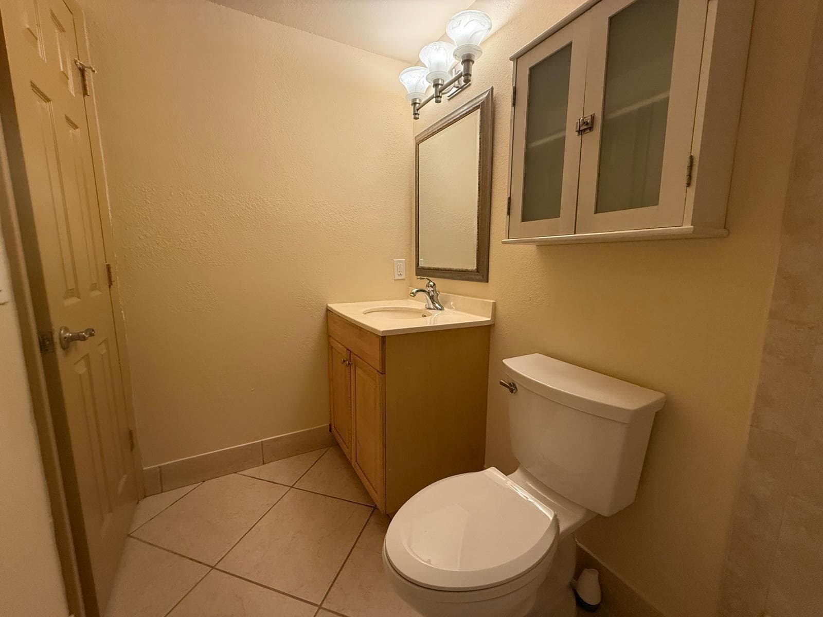 744 NE 14th Avenue 12, Fort Lauderdale, FL 33304 — photo 7 of 11