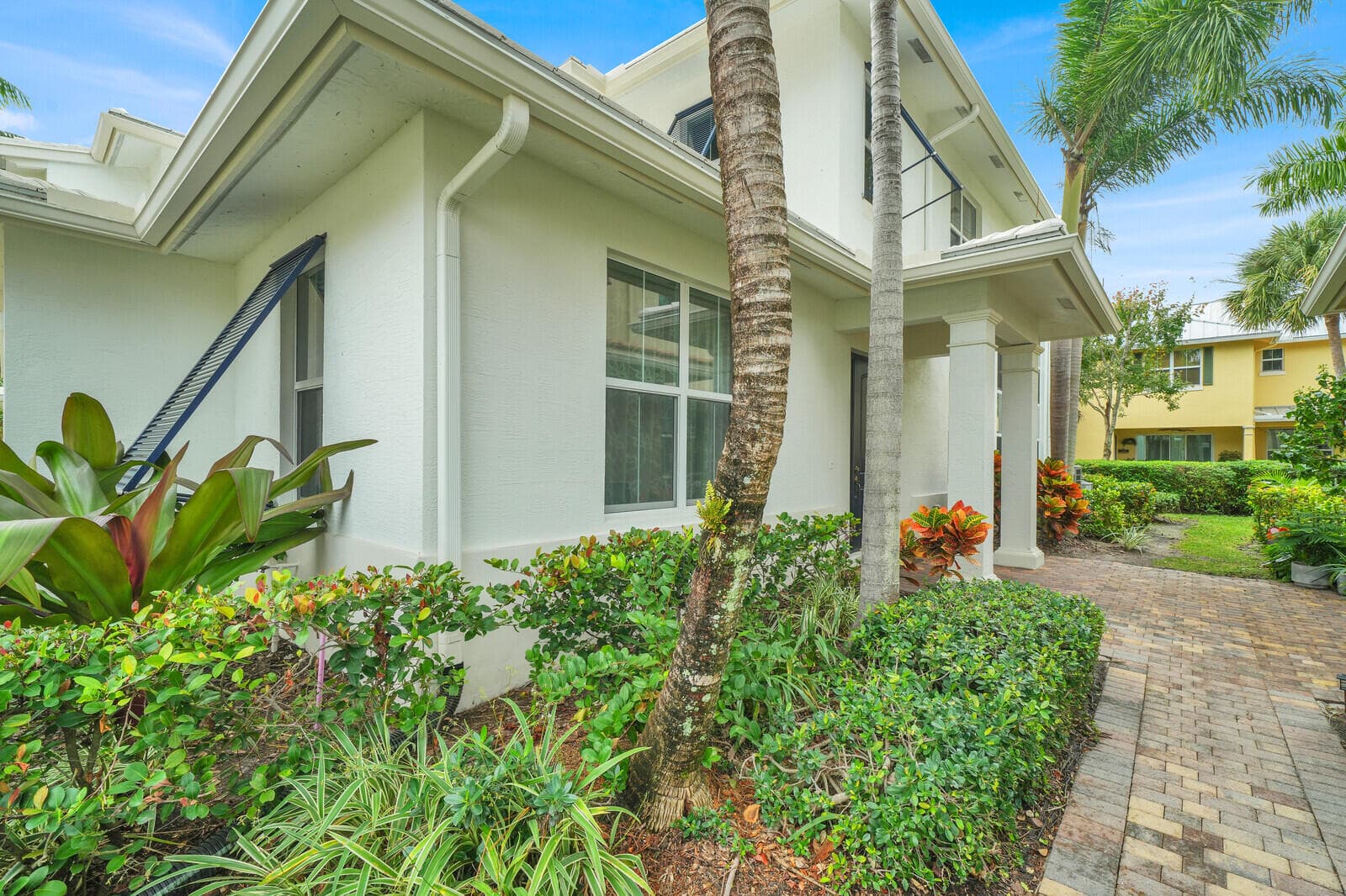 1123 Piccadilly Street, Palm Beach Gardens, FL 33418 — photo 3 of 55
