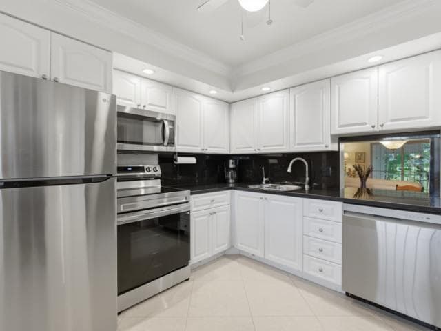 2615 NE 1st Court 106, Boynton Beach, FL 33435 — photo 18 of 41