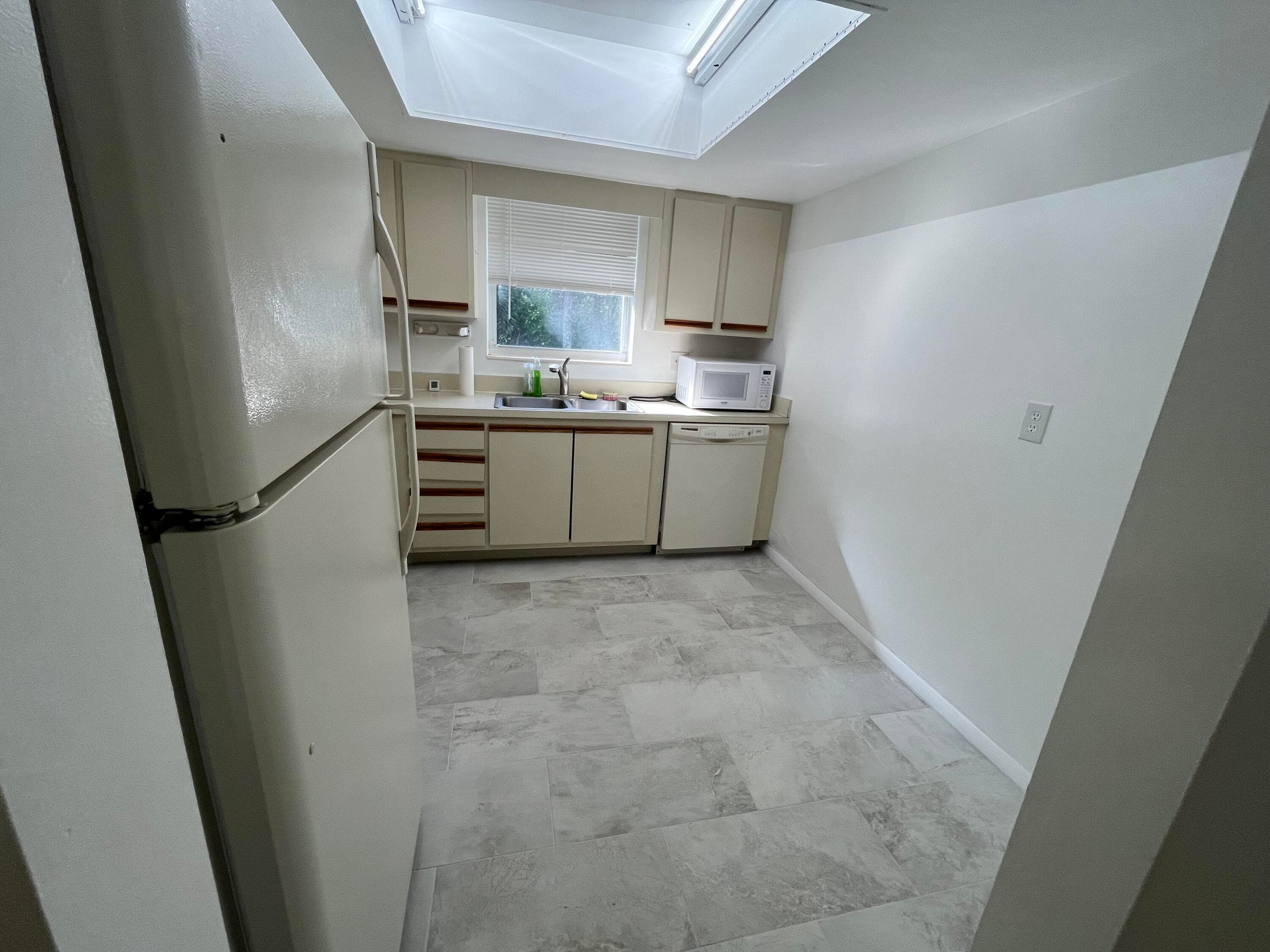 658 NE 6th Court L, Boynton Beach, FL 33435 — photo 24 of 26