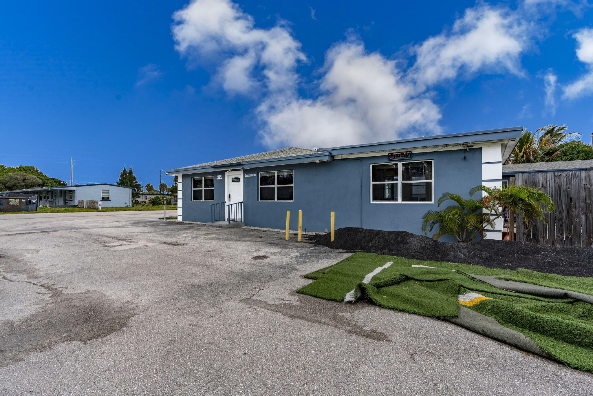 945 Miner Road, Lake Worth, FL 33462 — photo 2 of 50