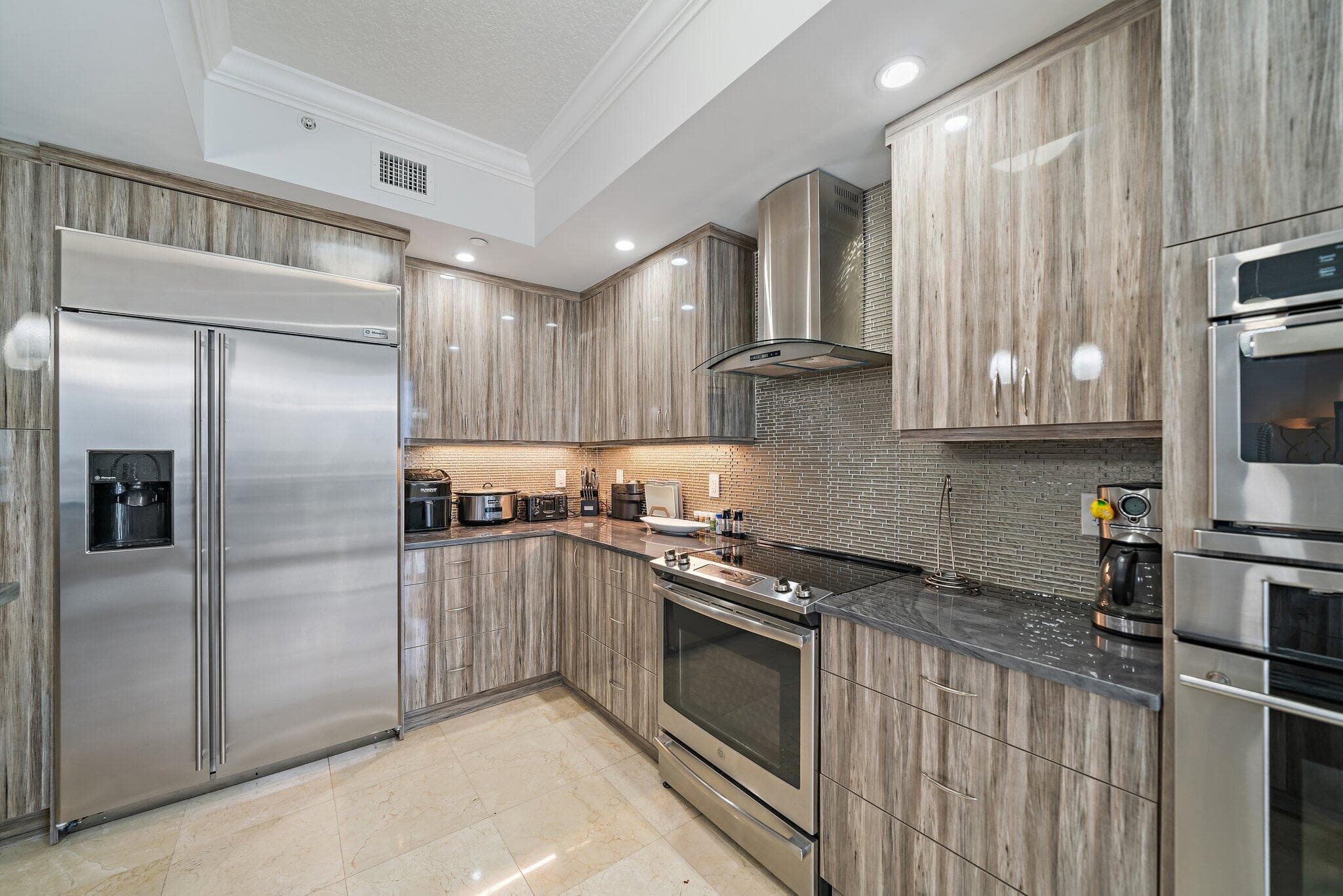 4600 N Ocean Drive 703, Singer Island, FL 33404 — photo 9 of 66