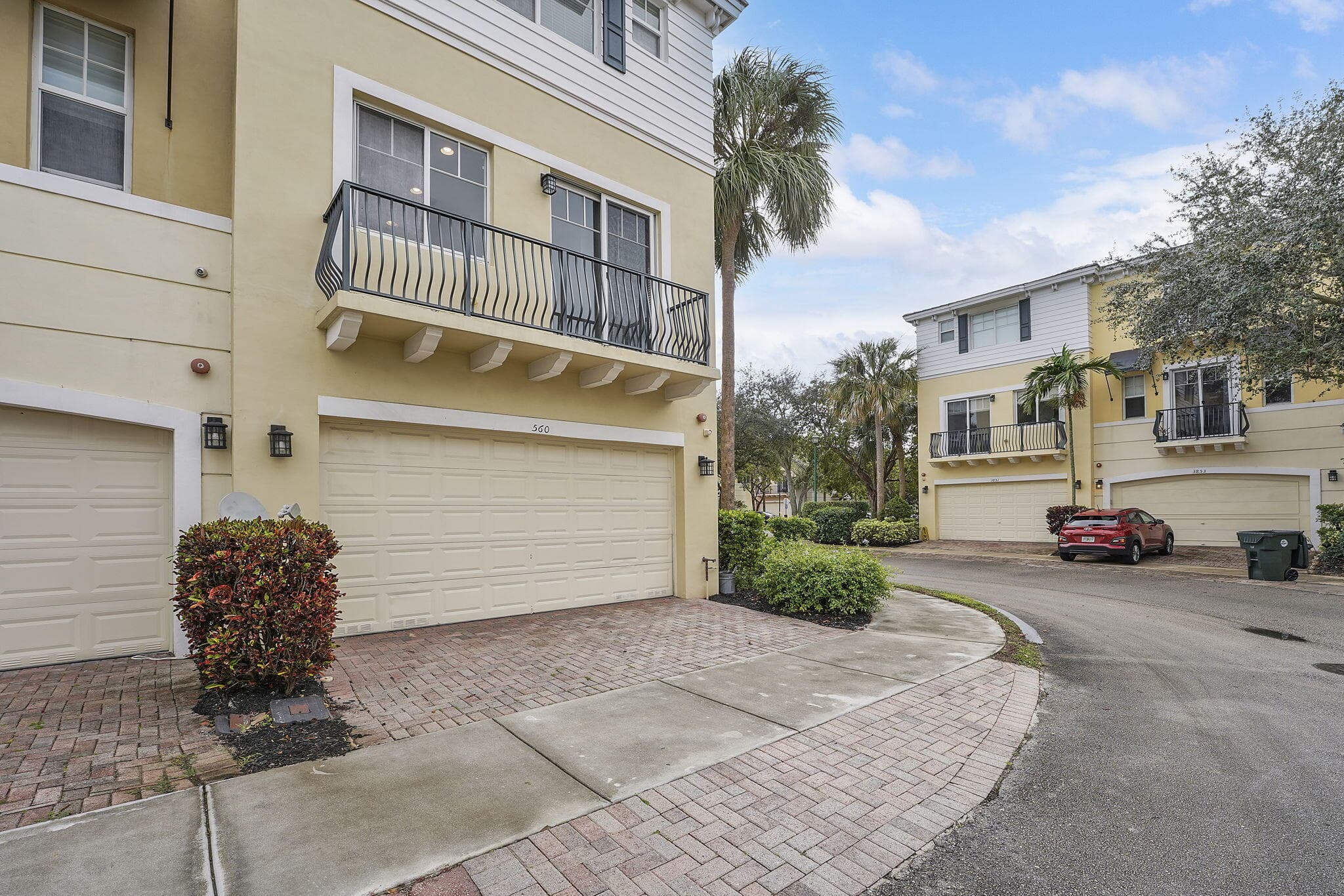 560 NW 39th Circle 560, Boca Raton, FL 33431 — photo 4 of 32