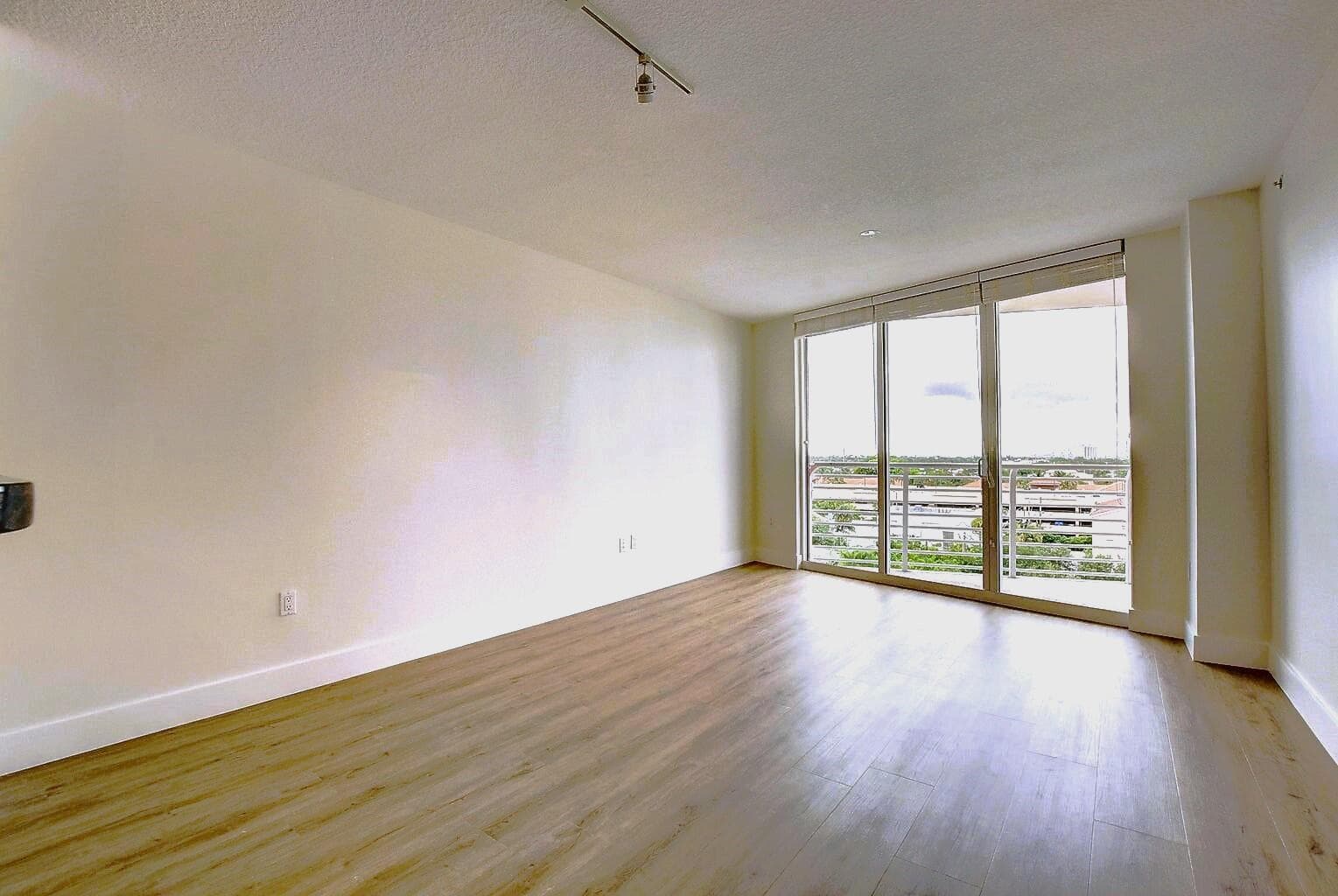 1551 N Flagler Drive 806, West Palm Beach, FL 33401 — photo 5 of 26