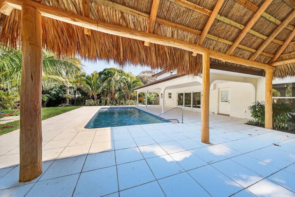37 E High Point Road, Sewalls Point, FL 34996 — photo 54 of 58