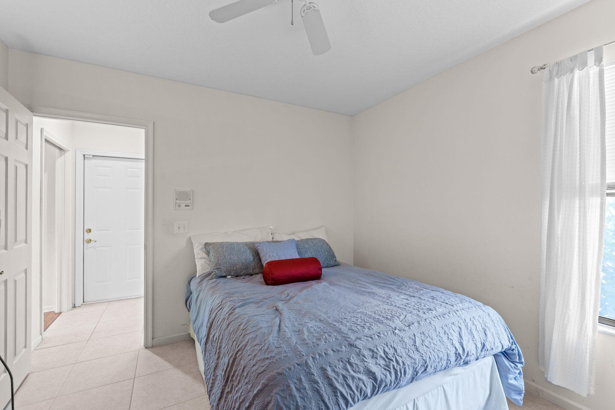 9055 Cypress Hollow Drive, Palm Beach Gardens, FL 33418 — photo 27 of 55