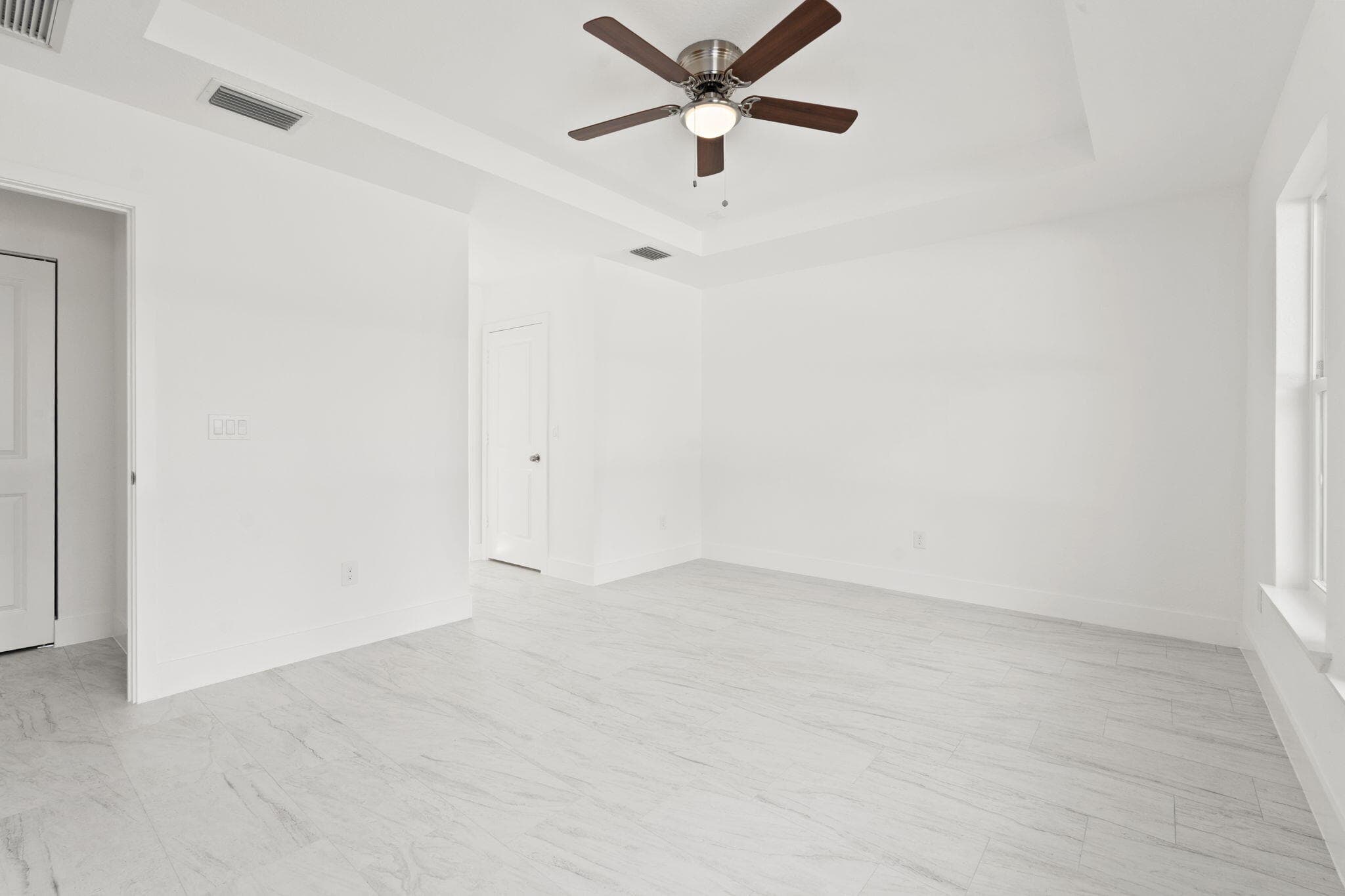 9376 103rd Court, Vero Beach, FL 32967 — photo 14 of 39