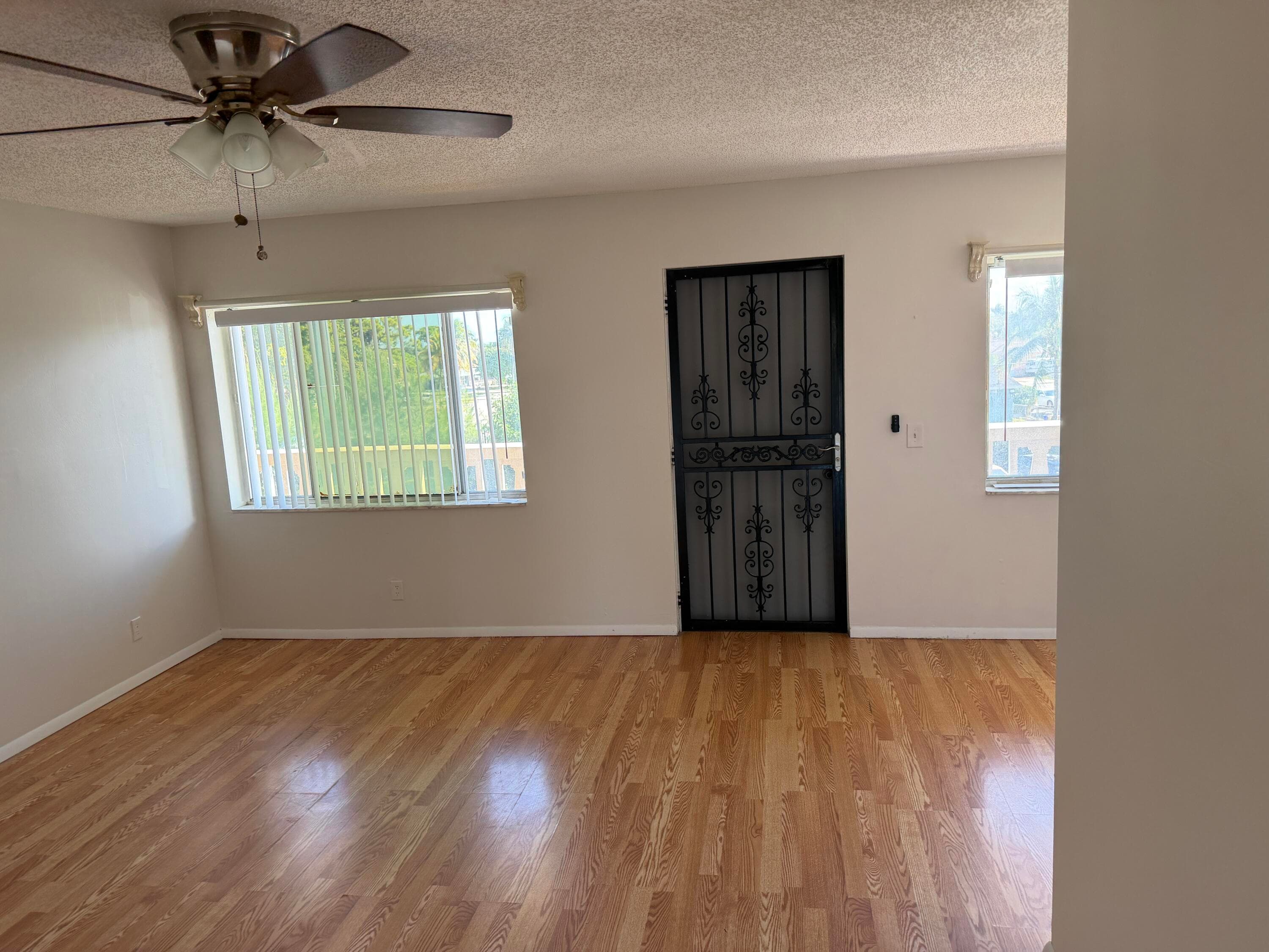 100 Village Green Circle E 312, Palm Springs, FL 33461 — photo 8 of 36
