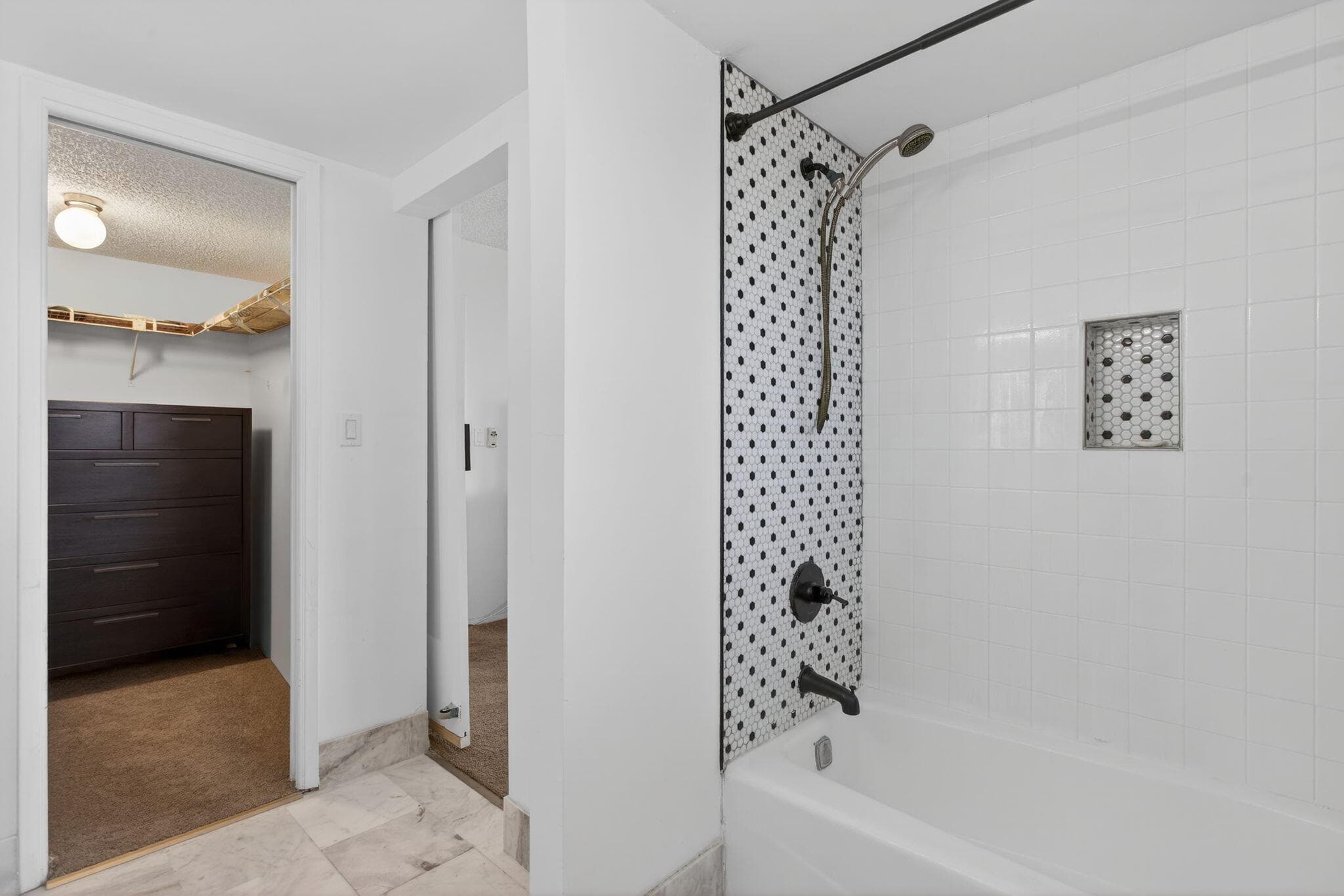3960 Oaks Clubhouse Drive 512, Pompano Beach, FL 33069 — photo 12 of 58