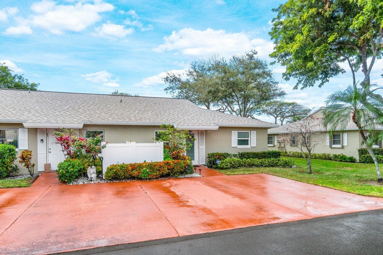 18855 Candlewick Drive, Boca Raton, FL 33496 — photo 3 of 27