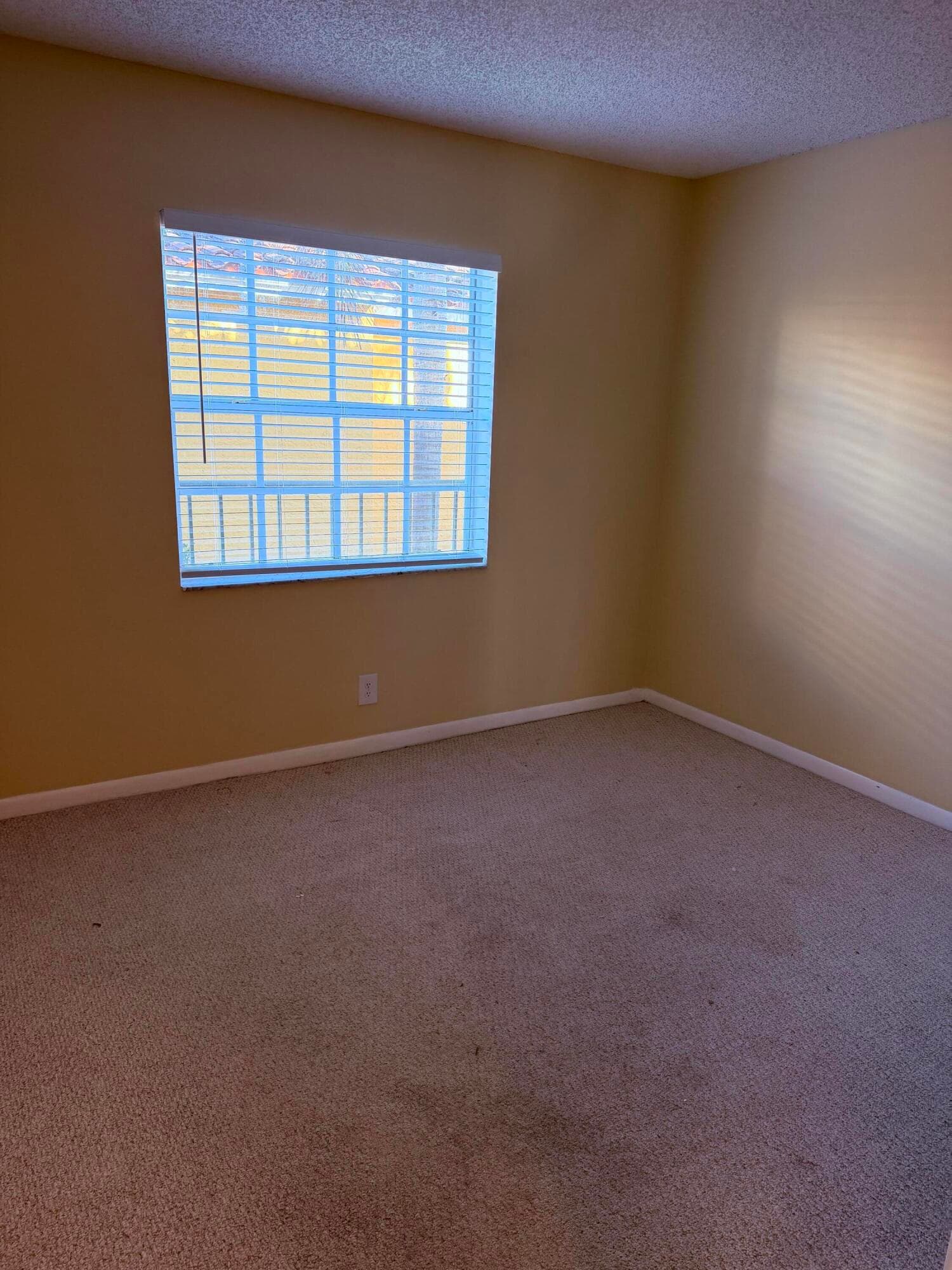 1040 Lake Shore Drive 204, Lake Park, FL 33403 — photo 12 of 25
