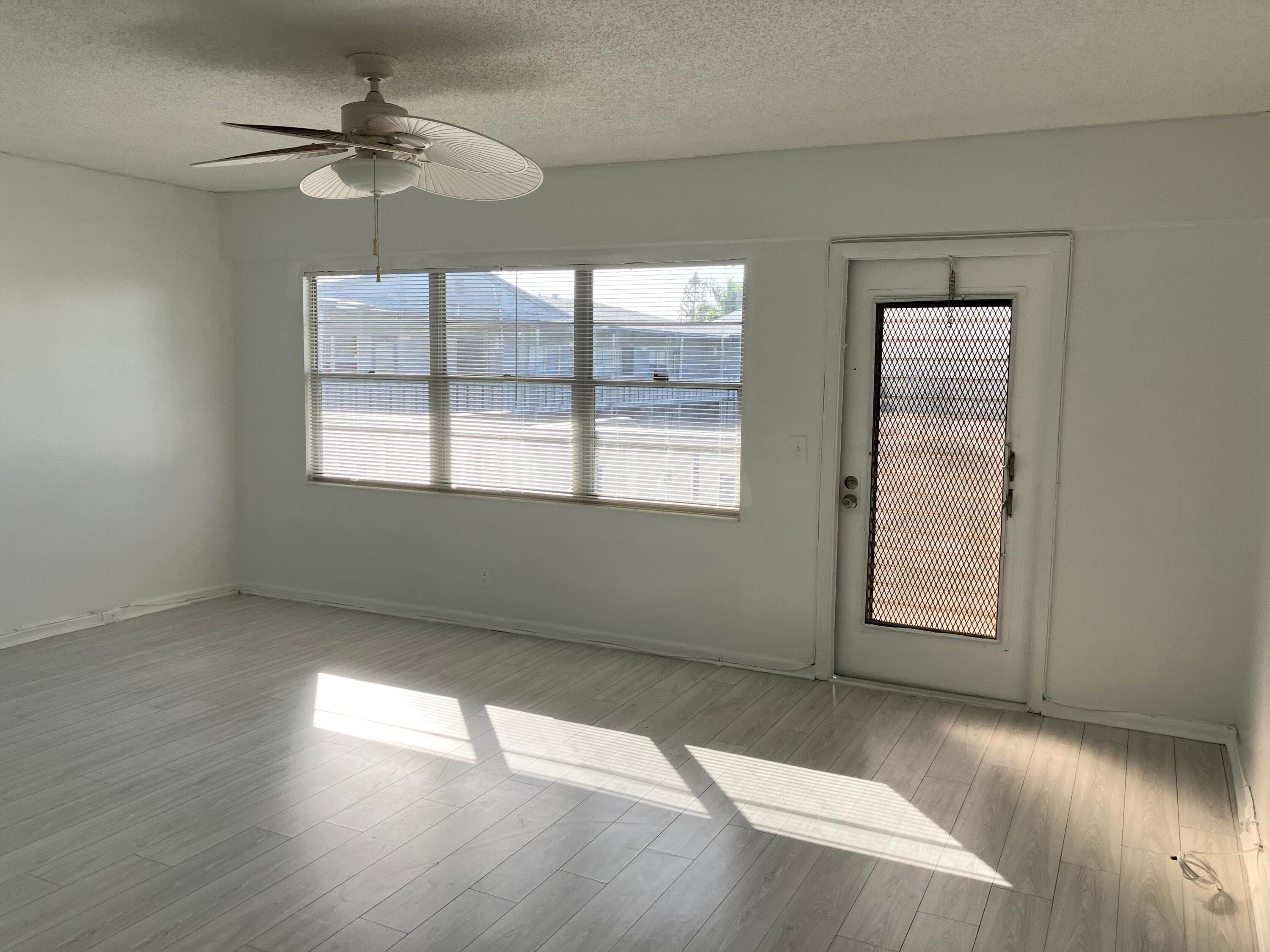 156 Suffolk D, Boca Raton, FL 33434 — photo 7 of 38
