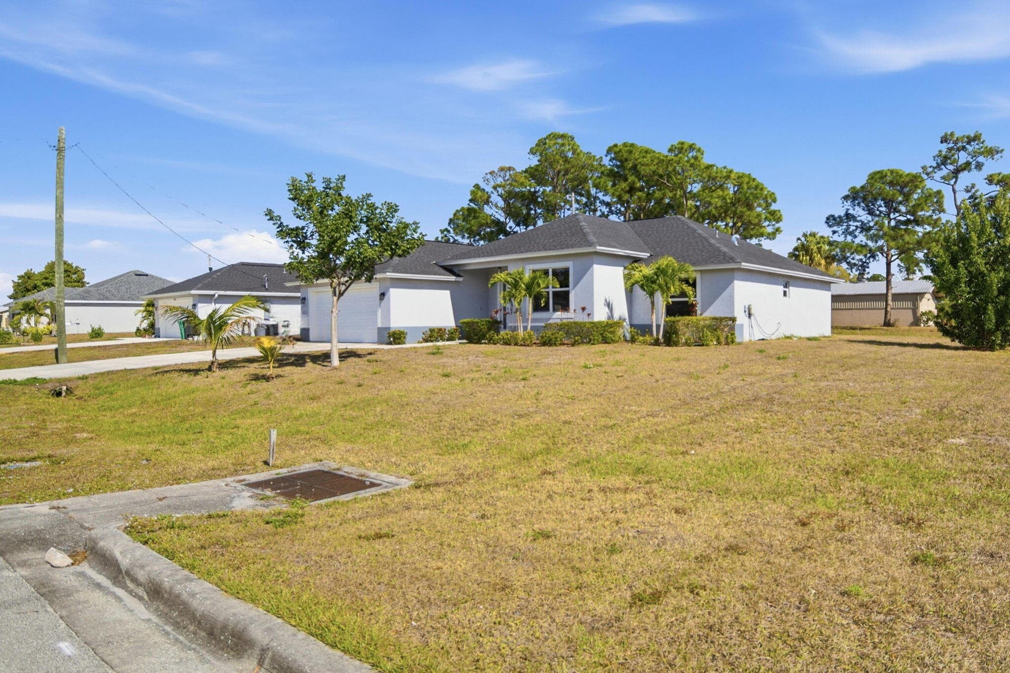 4593 SW Sw Bradbury St Street, Port St. Lucie, FL 34953 — photo 4 of 30