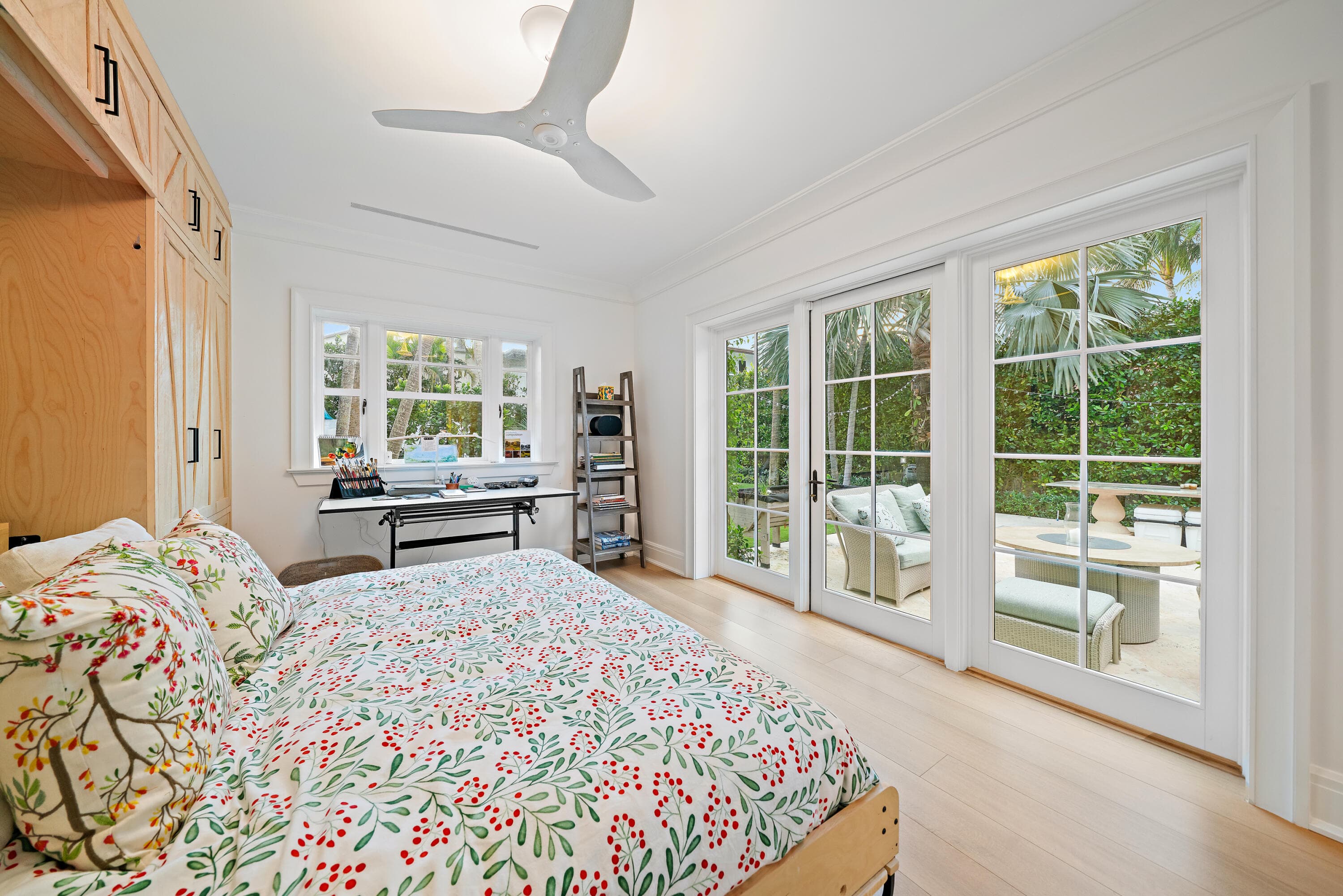 160 Chilean Avenue, Palm Beach, FL 33480 — photo 31 of 40