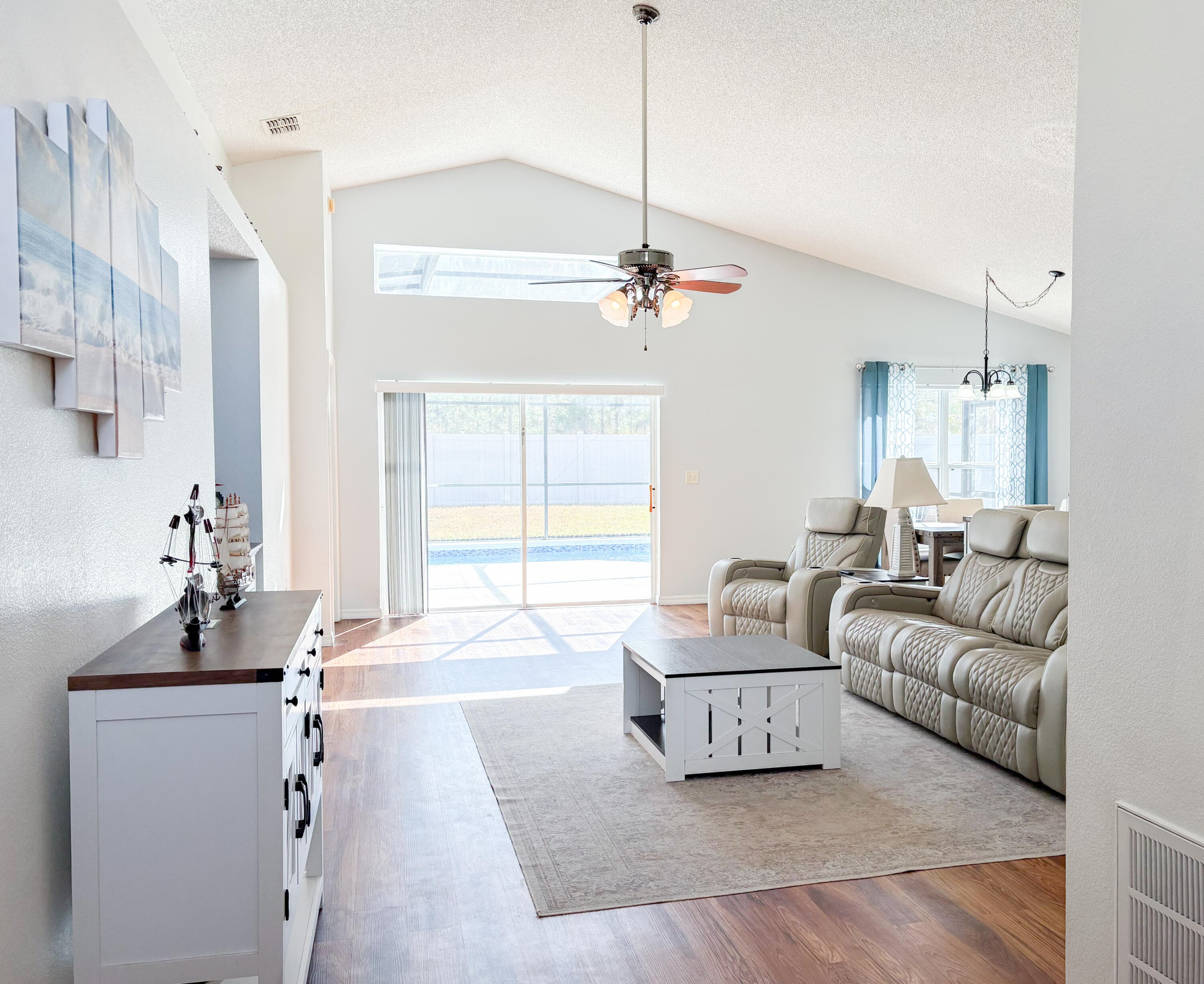844 Casterton Circle, Davenport, FL 33897 — photo 6 of 39