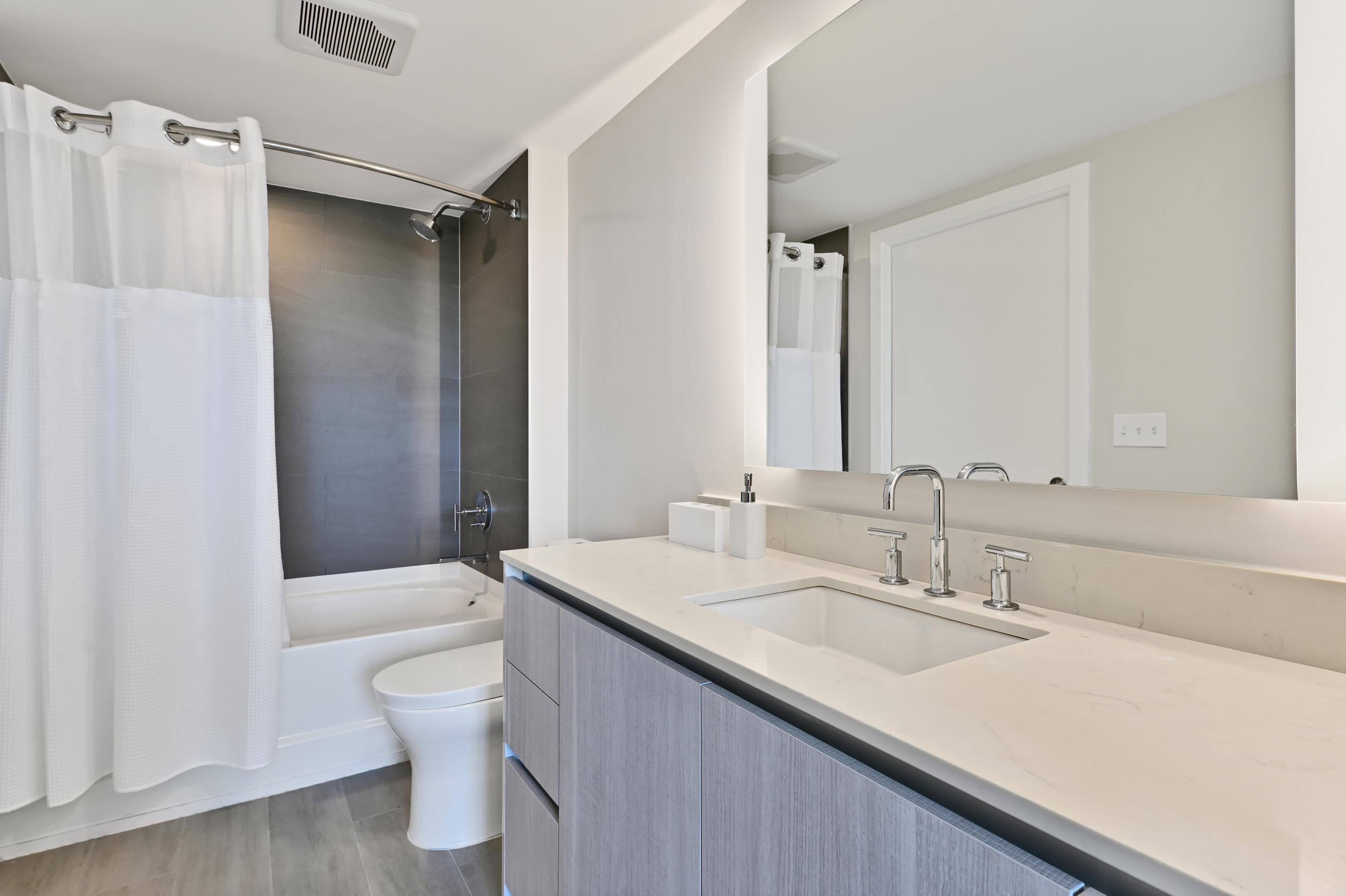 111 SE 1st Avenue 314, Delray Beach, FL 33444 — photo 12 of 25
