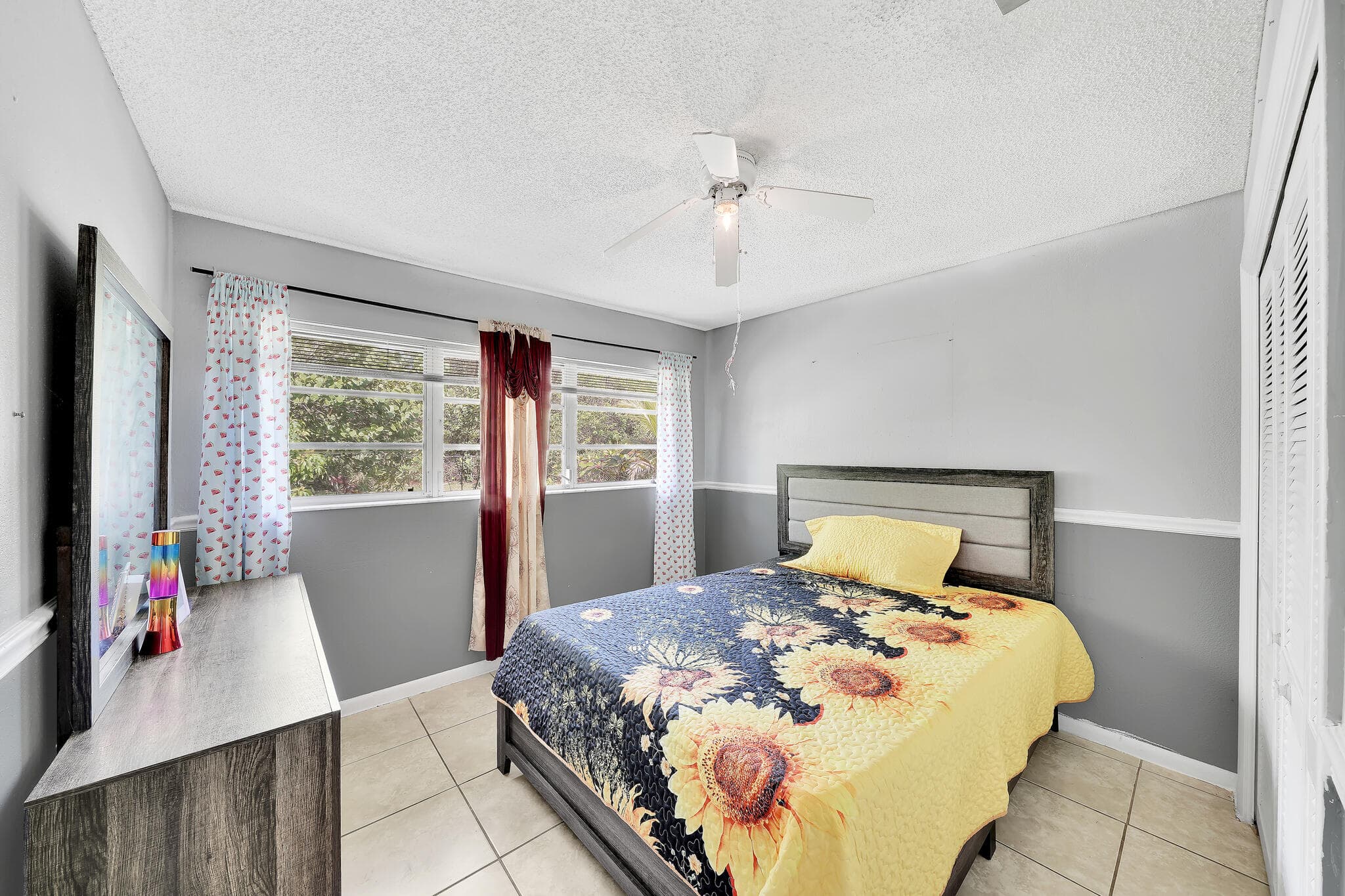 213 SE Eyerly Avenue, Port St. Lucie, FL 34983 — photo 5 of 37