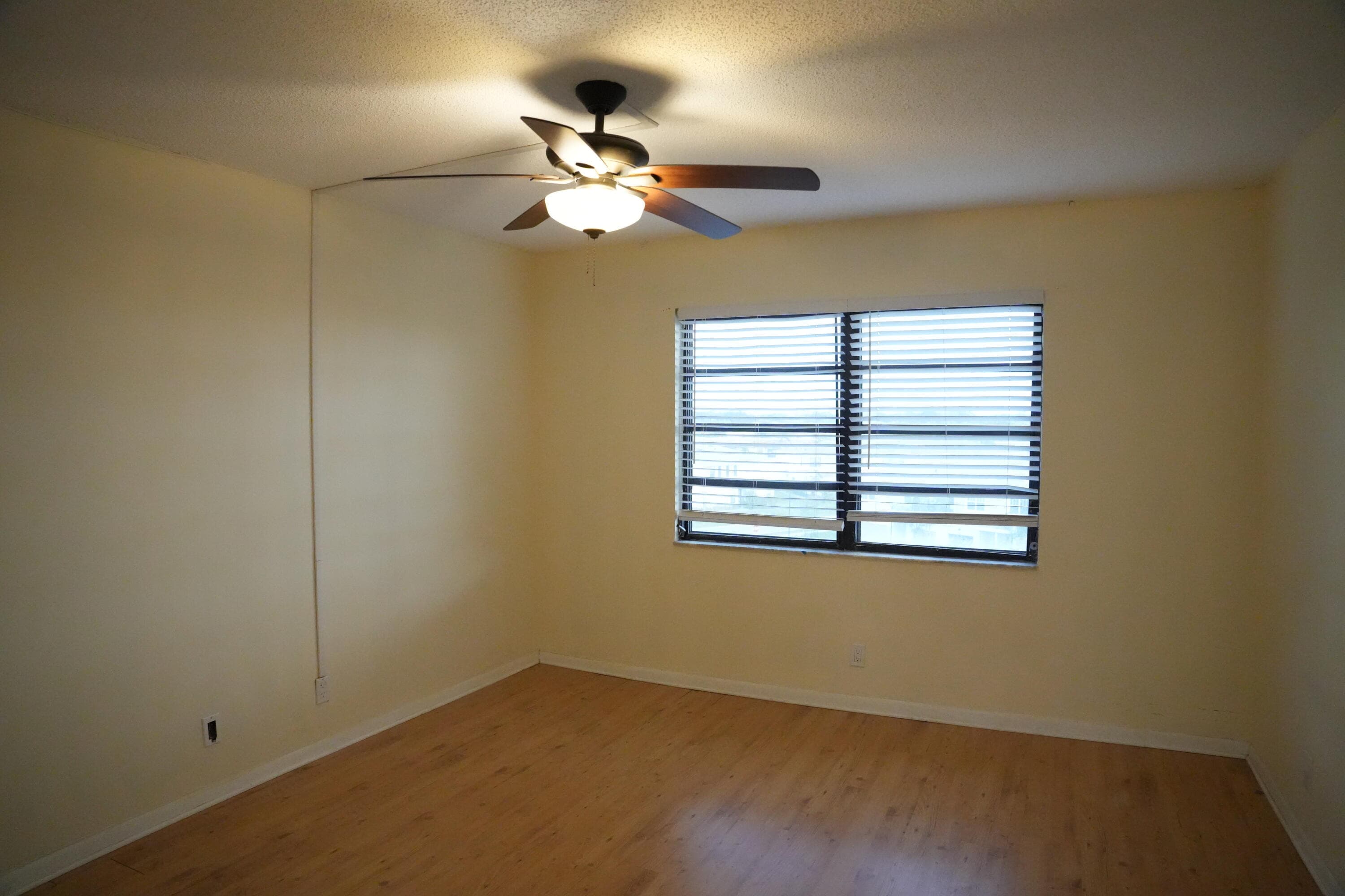 4640 Lucerne Lakes Boulevard W 508, Lake Worth, FL 33467 — photo 29 of 34