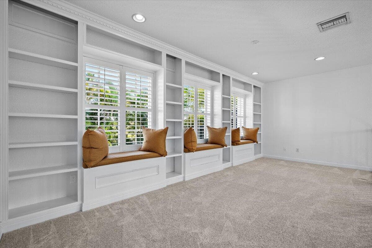 1062 Vintner Boulevard, Palm Beach Gardens, FL 33410 — photo 30 of 101