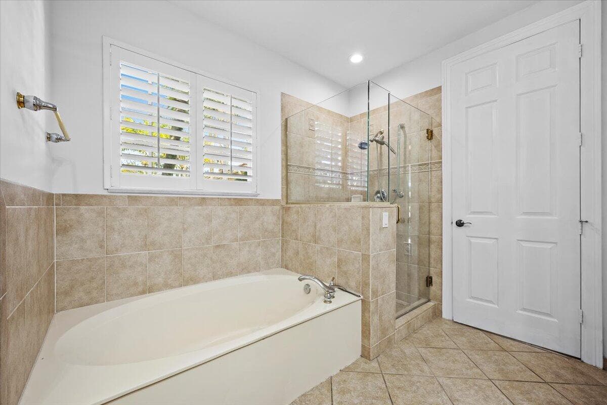 1062 Vintner Boulevard, Palm Beach Gardens, FL 33410 — photo 41 of 101