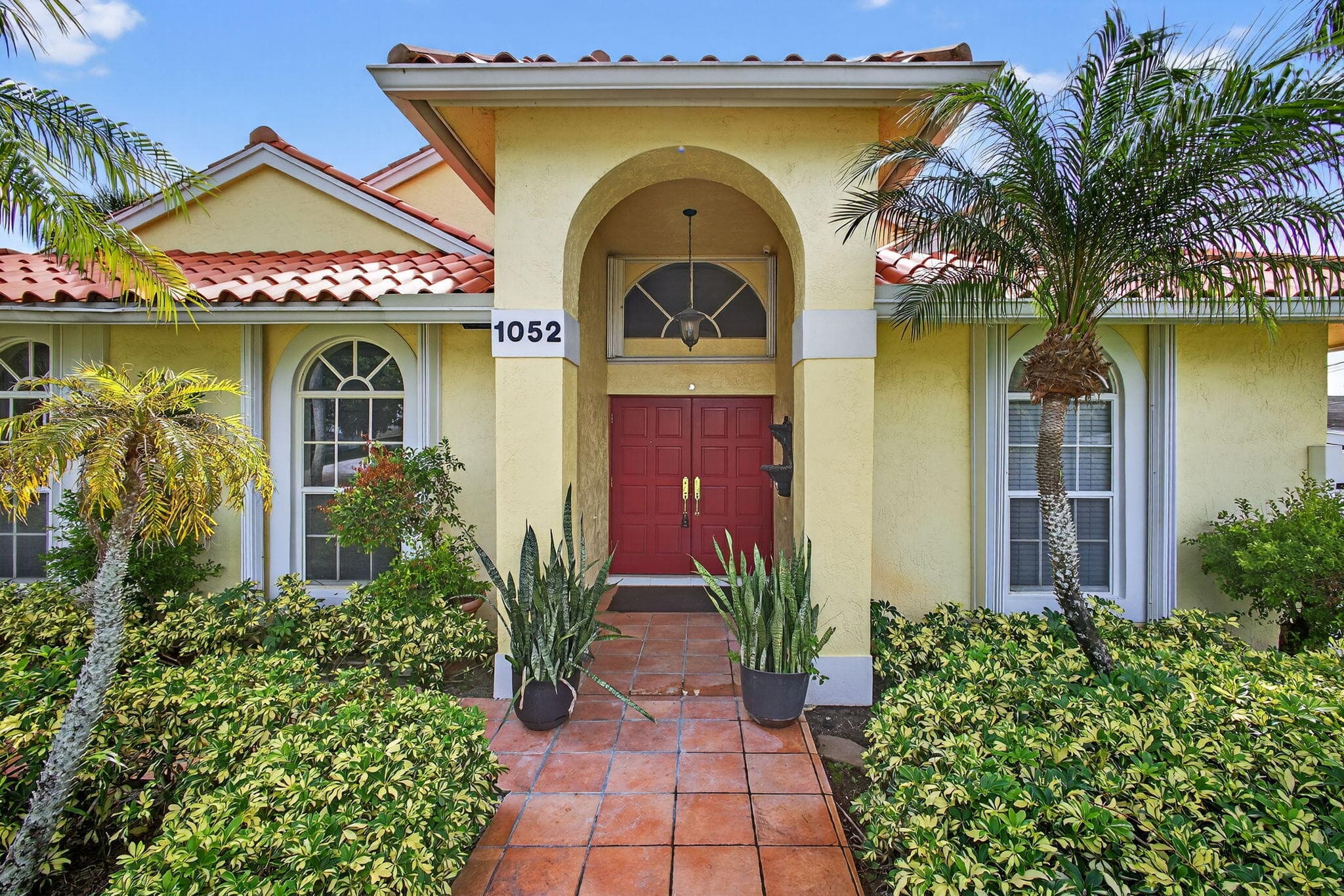 1052 W Shore Drive, West Palm Beach, FL 33406 — photo 1 of 65