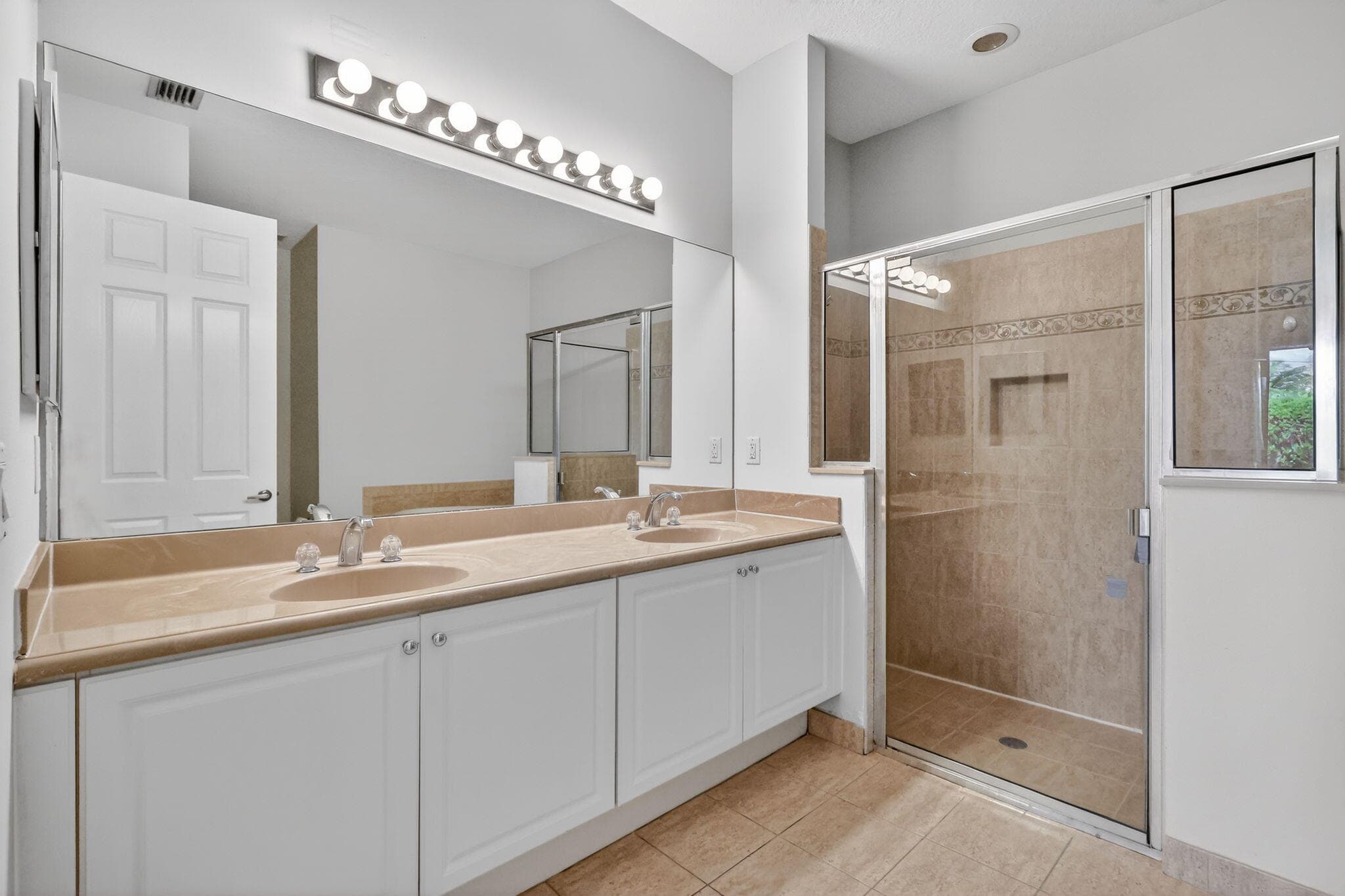 906 Mariner Bay Boulevard, Hutchinson Island, FL 34949 — photo 21 of 61
