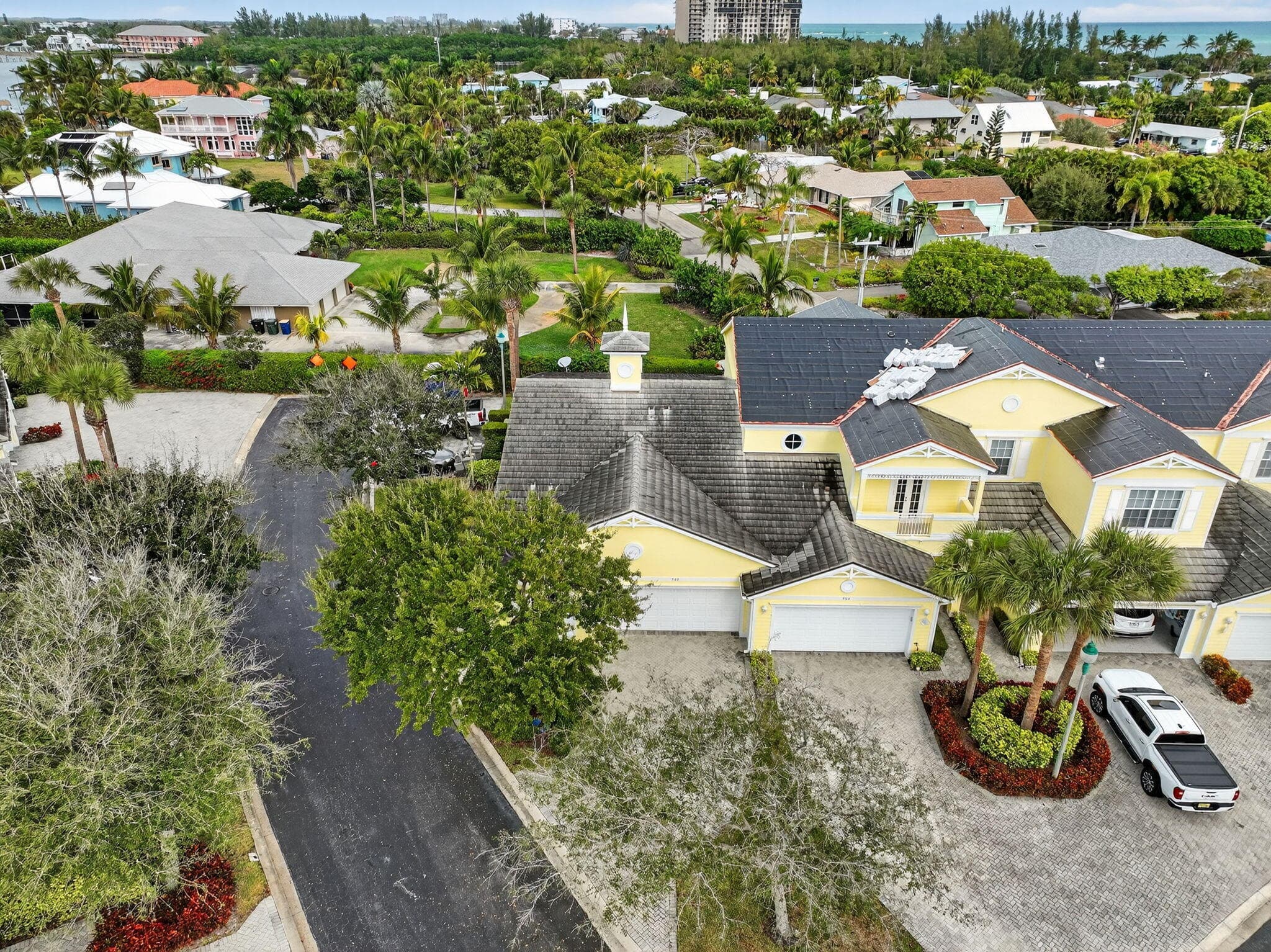 906 Mariner Bay Boulevard, Hutchinson Island, FL 34949 — photo 43 of 61