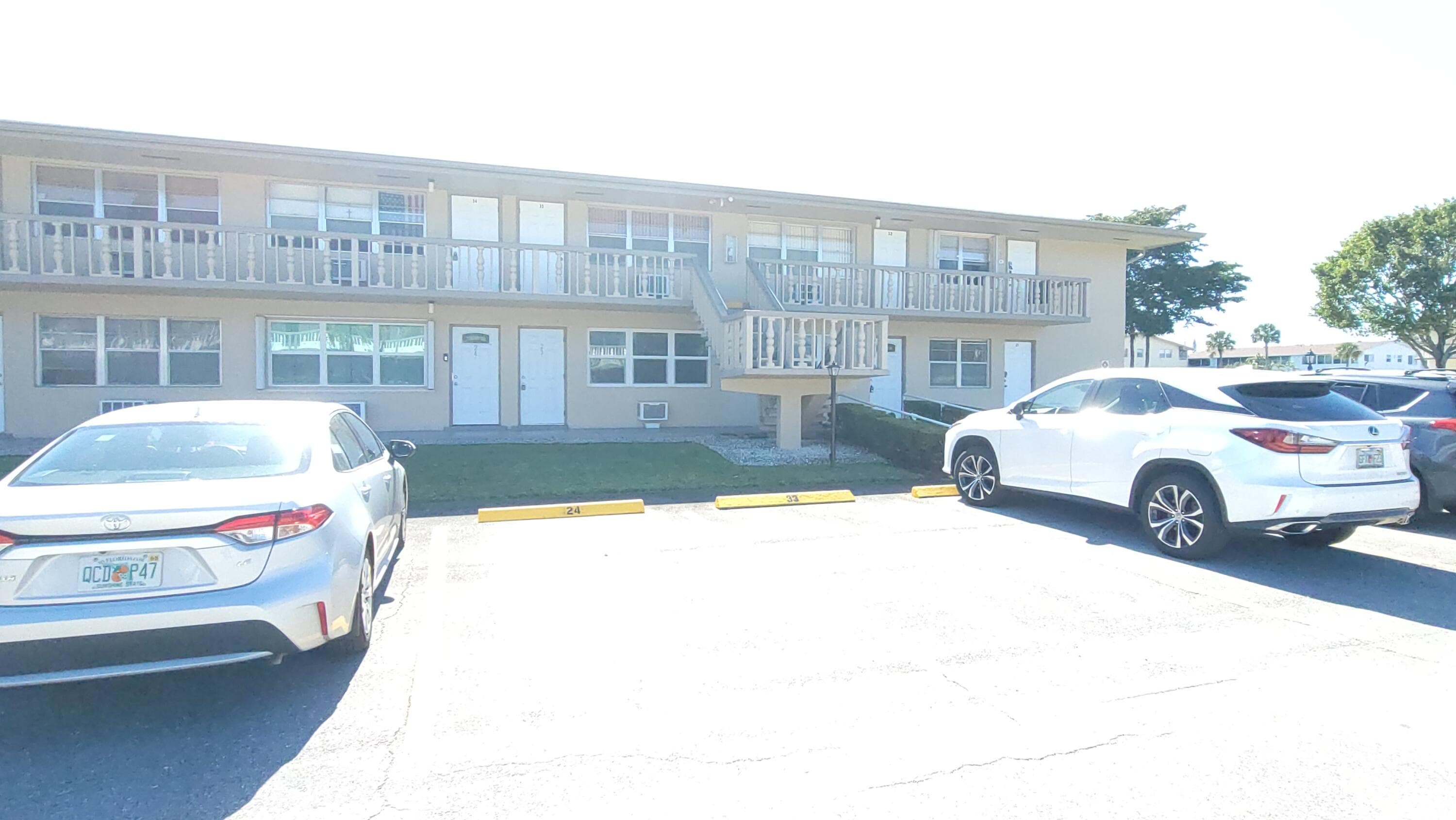 23 Kingswood B, West Palm Beach, FL 33417 — photo 16 of 33