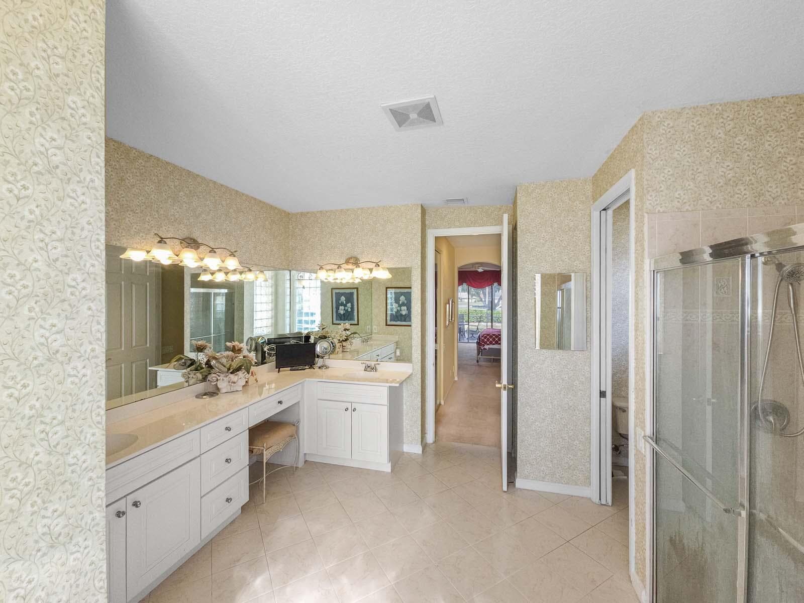 5318 Landon Circle, Boynton Beach, FL 33437 — photo 17 of 75