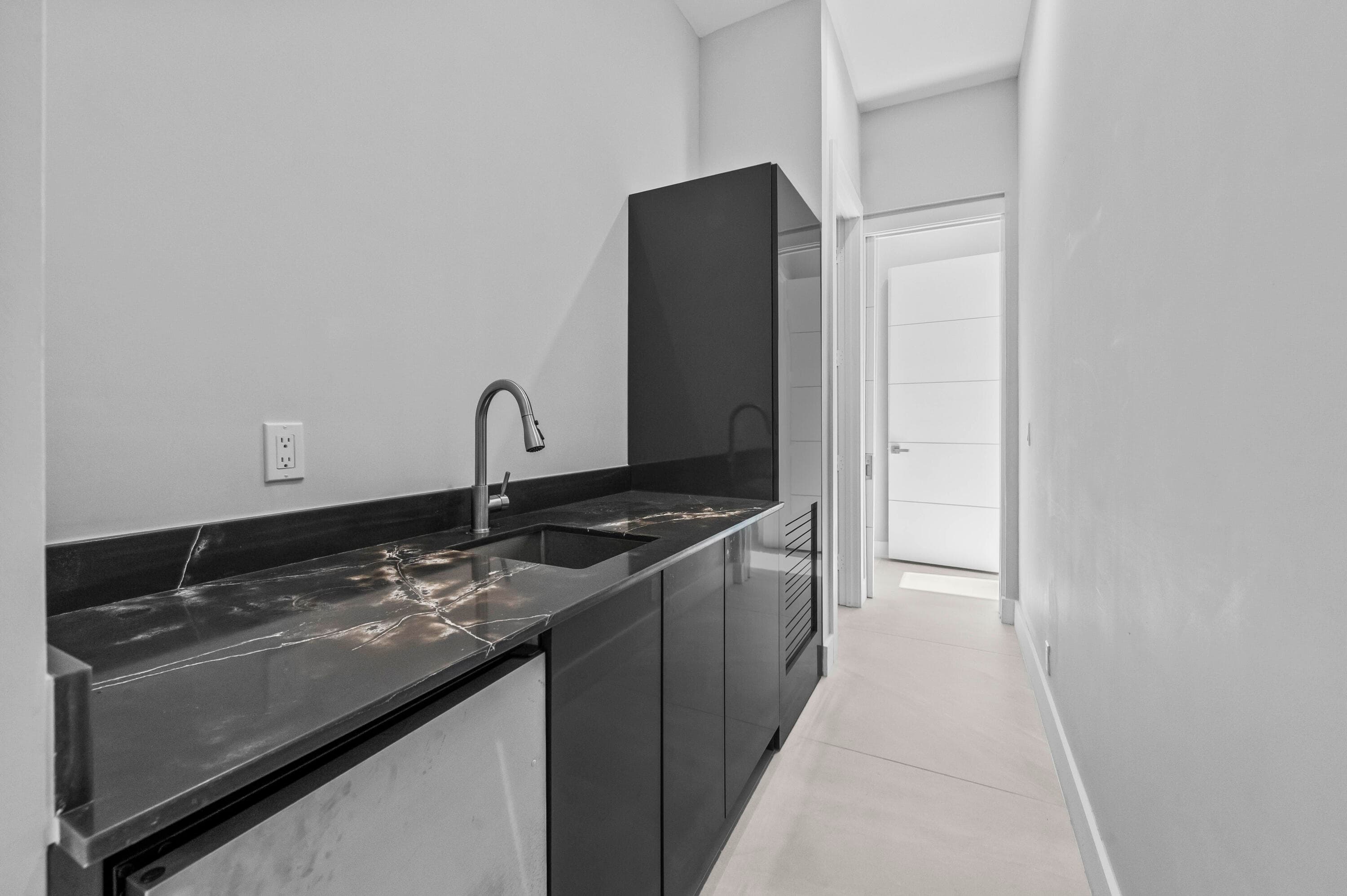 1201 Mandarin Isle, Fort Lauderdale, FL 33315 — photo 23 of 68