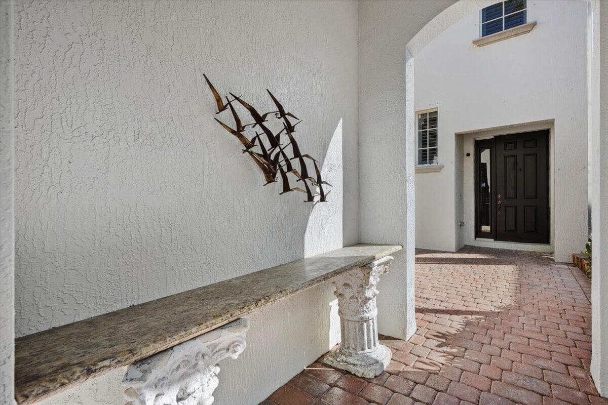 1062 Vintner Boulevard, Palm Beach Gardens, FL 33410 — photo 4 of 101