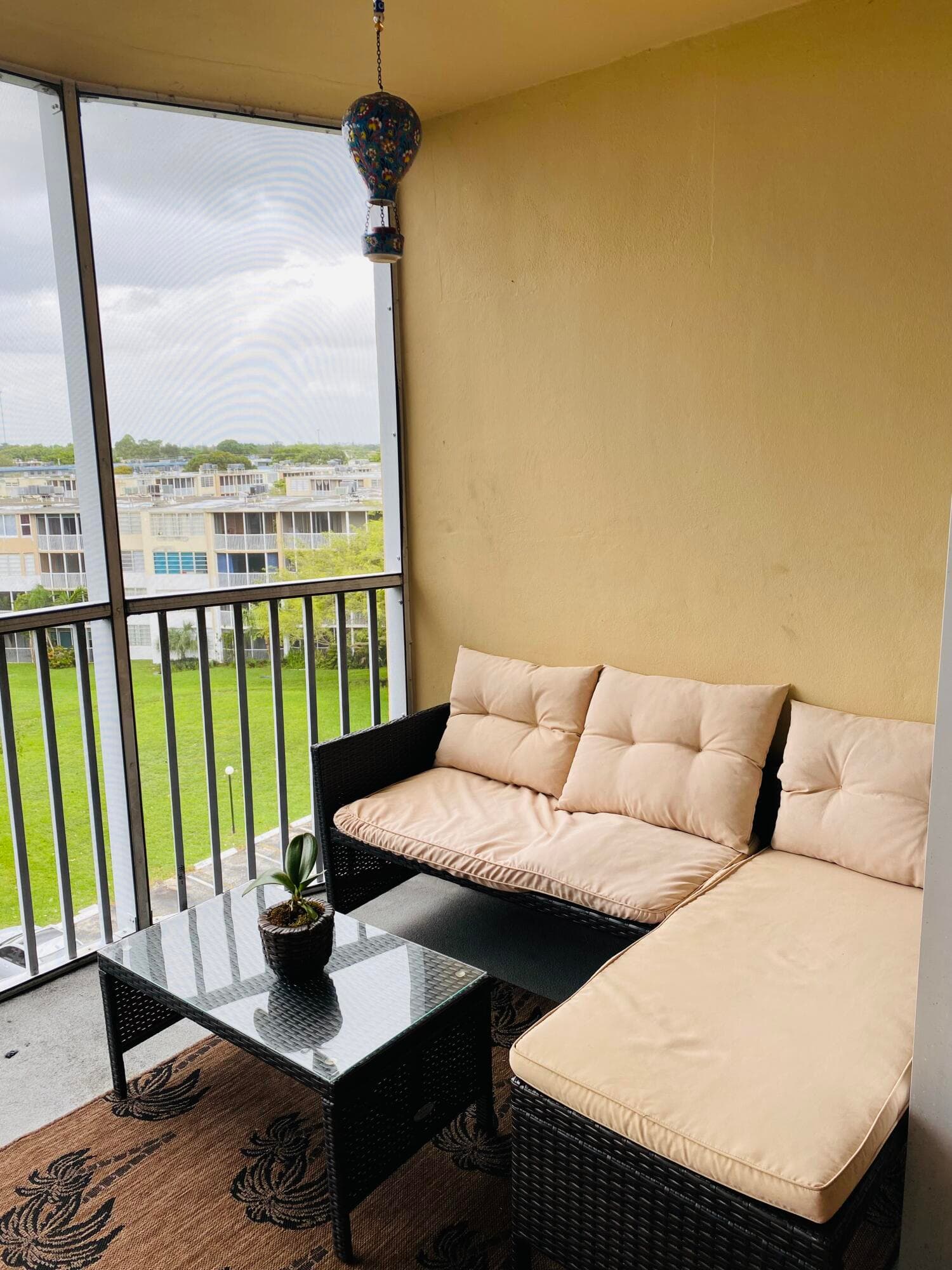 1750 NE 191st Street Apt 600, North Miami Beach, FL 33179 — photo 38 of 40