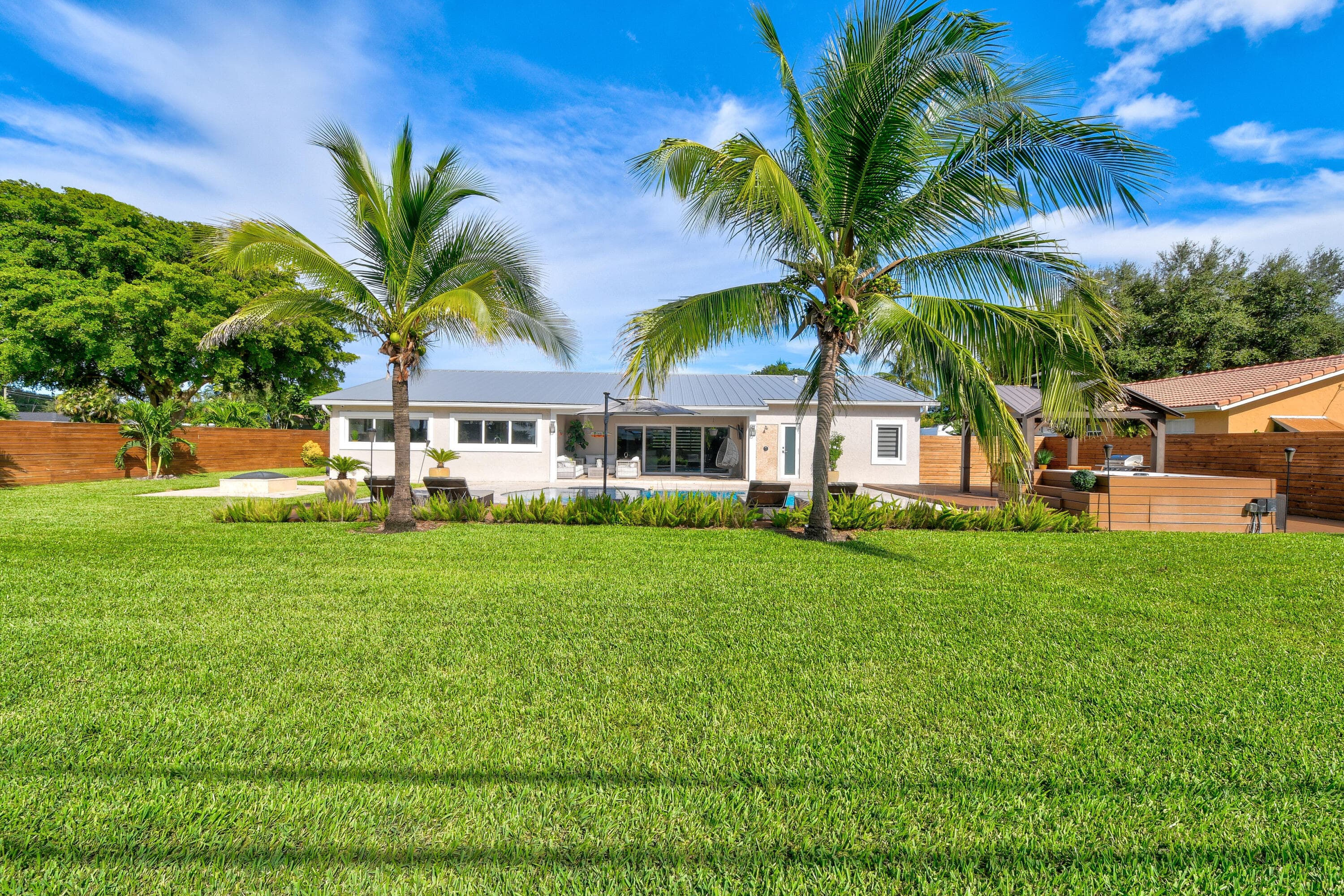 7101 W Lake Drive, Lake Clarke Shores, FL 33406 — photo 47 of 51