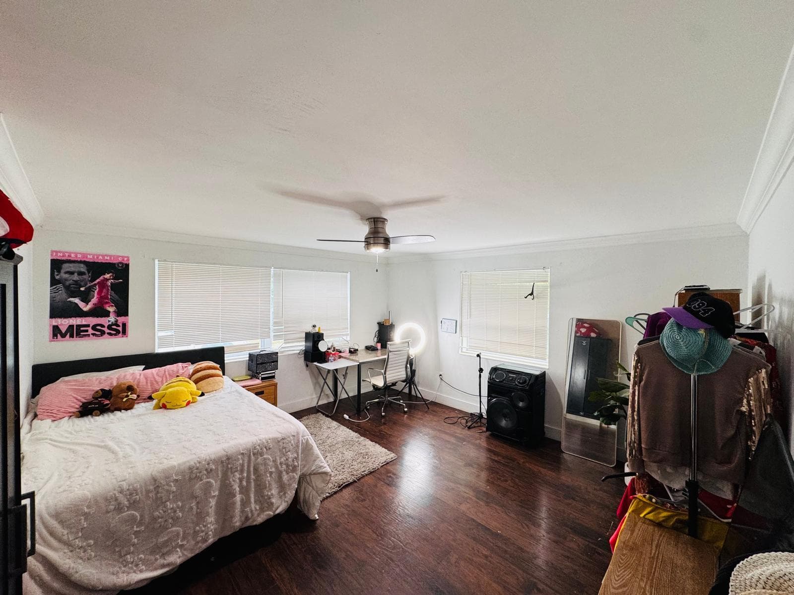 214 Westwood Circle E, West Palm Beach, FL 33411 — photo 8 of 36