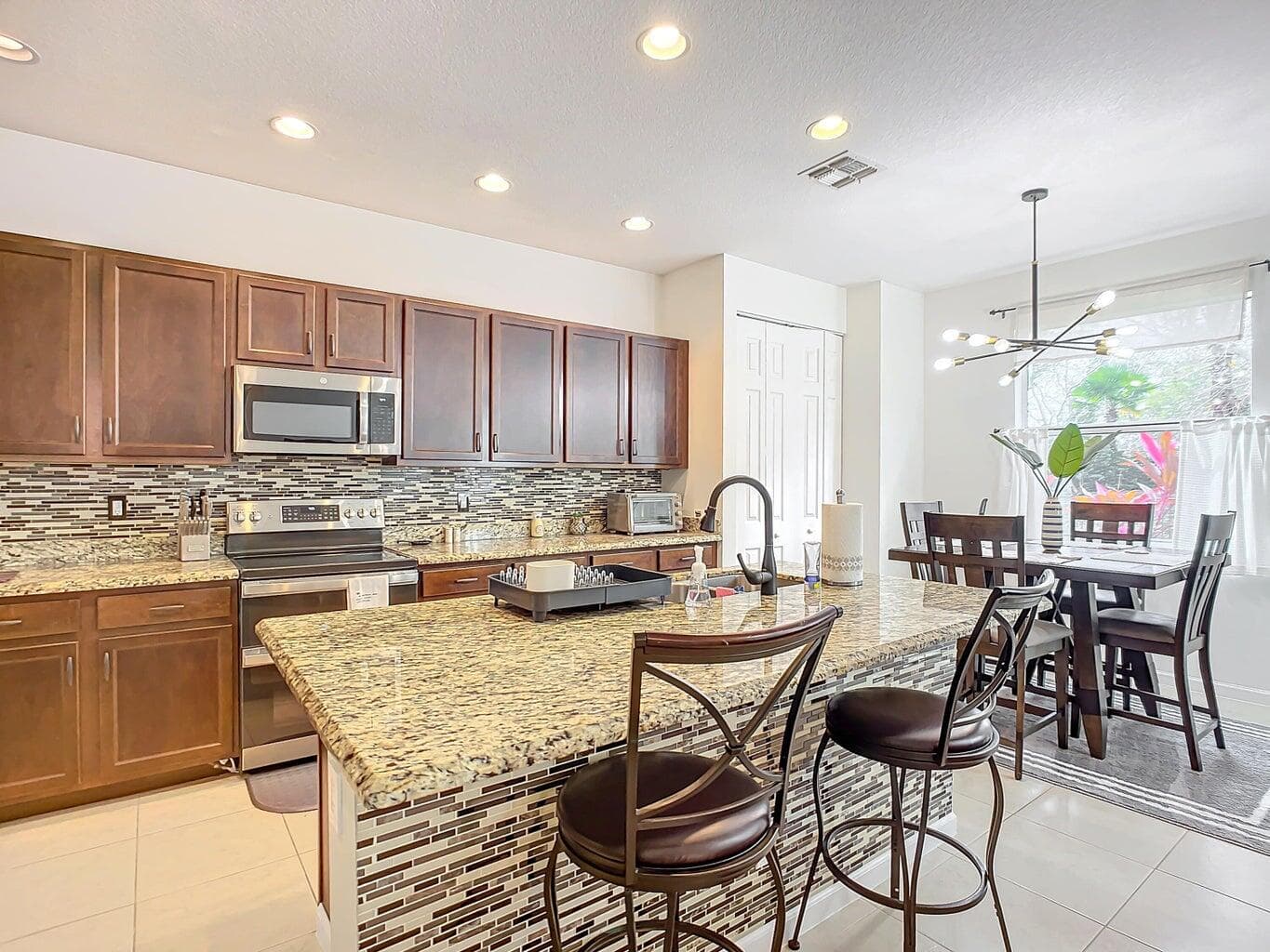 11931 SW Crestwood Circle, Port St. Lucie, FL 34987 — photo 10 of 102