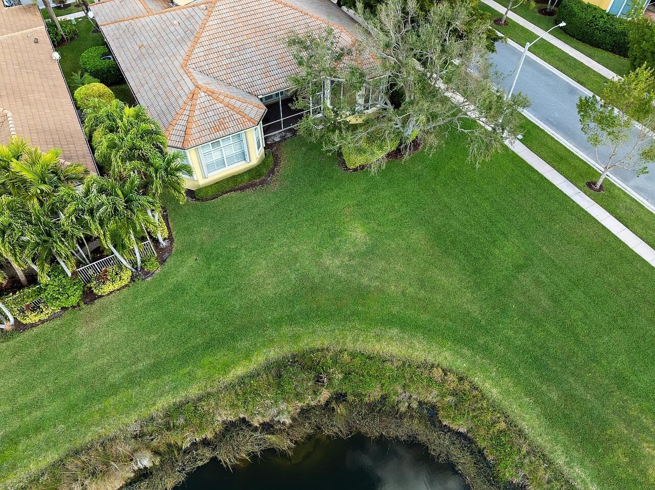 9724 Via Grandezza W, Wellington, FL 33411 — photo 3 of 56