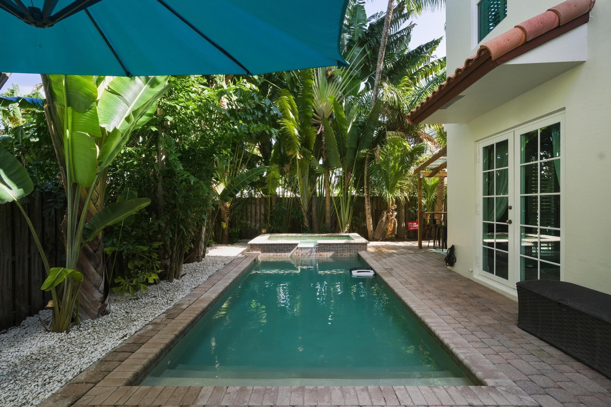 1709 NE 8th Street 1709, Fort Lauderdale, FL 33304 — photo 2 of 62