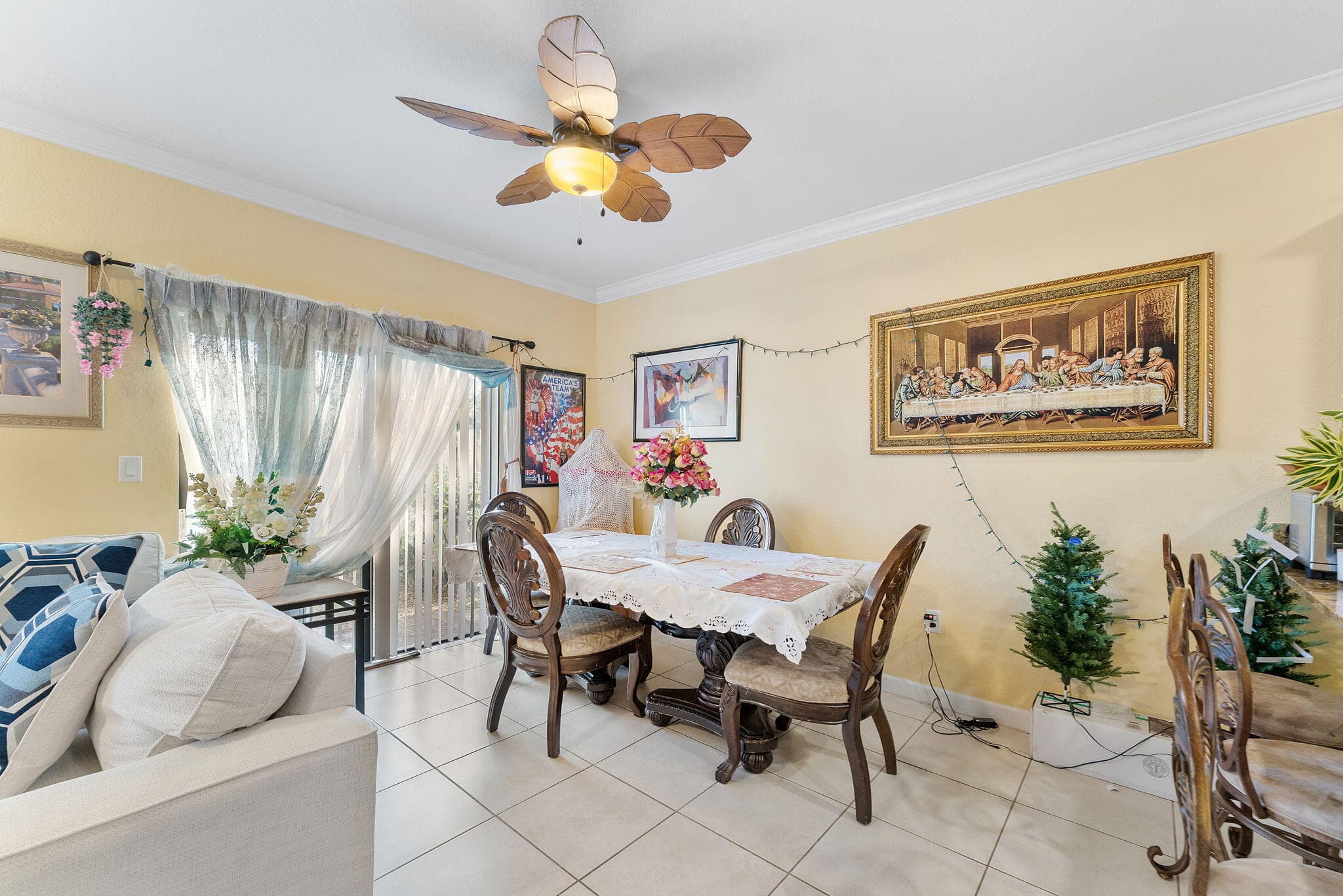 5438 NW 27th Street, Margate, FL 33063 — photo 8 of 40
