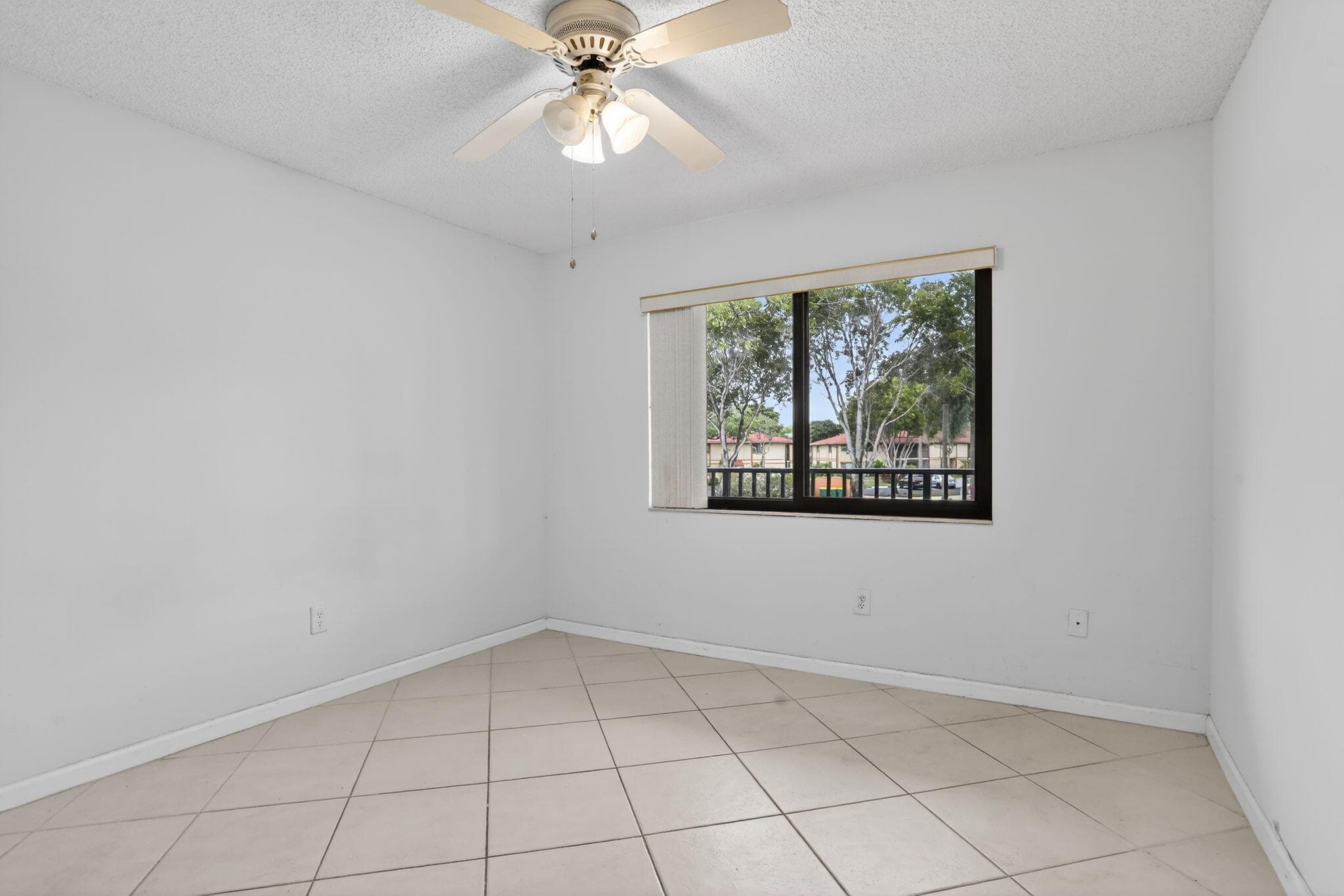 10837 W Clairmont Circle 208, Tamarac, FL 33321 — photo 15 of 45