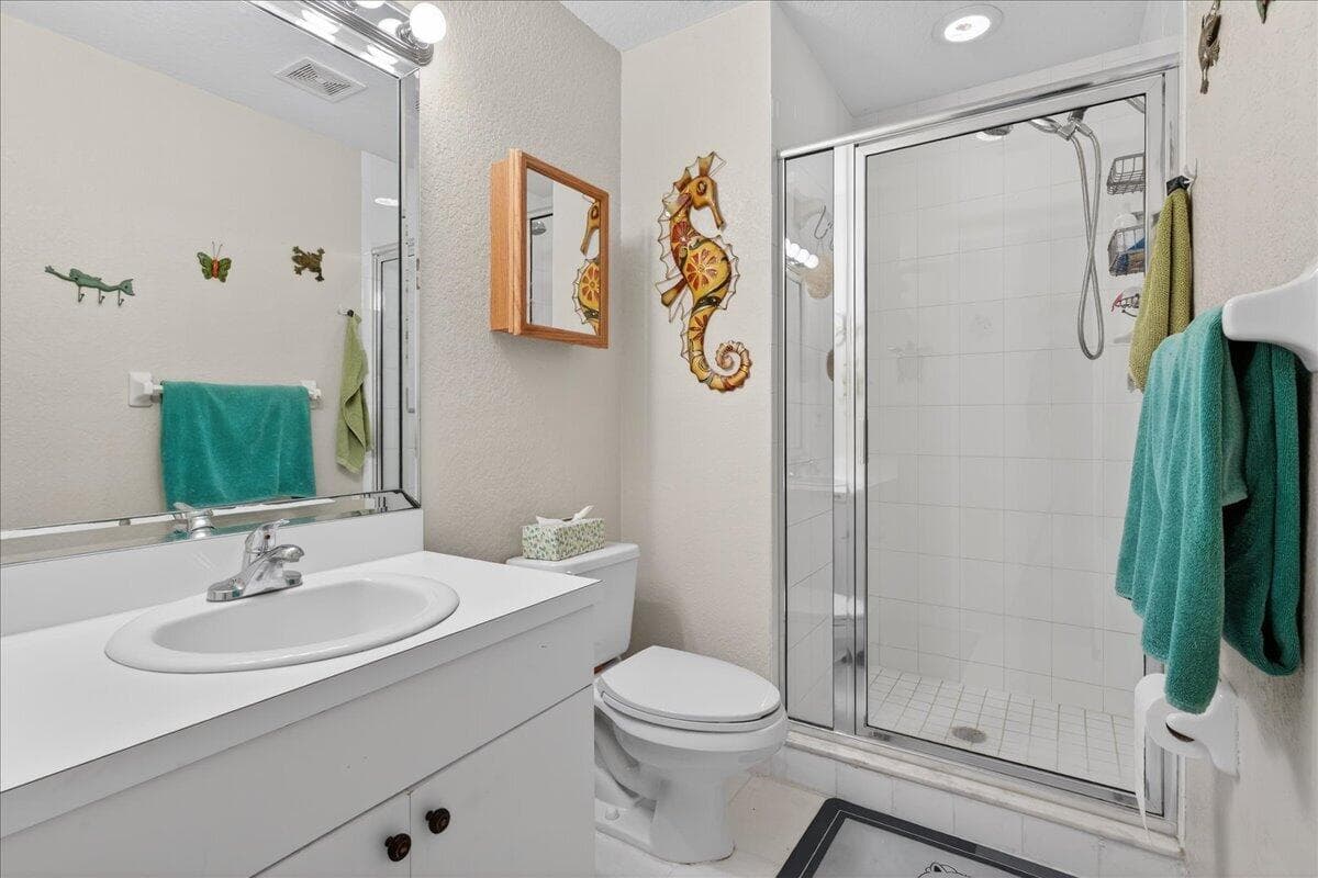 1810 Waterford Drive 6, Vero Beach, FL 32966 — photo 15 of 36