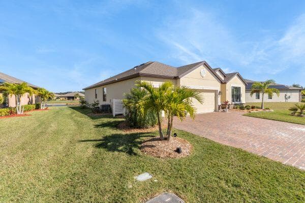 80 56th Court, Vero Beach, FL 32968 — photo 4 of 33