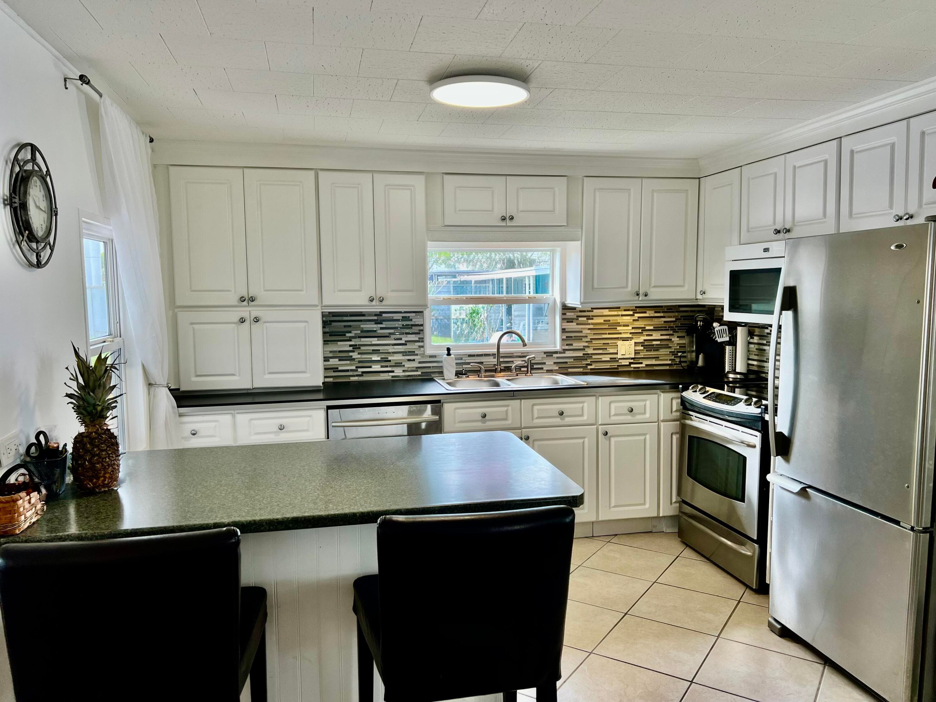 3225 South Street, Hollywood, FL 33021 — photo 10 of 55