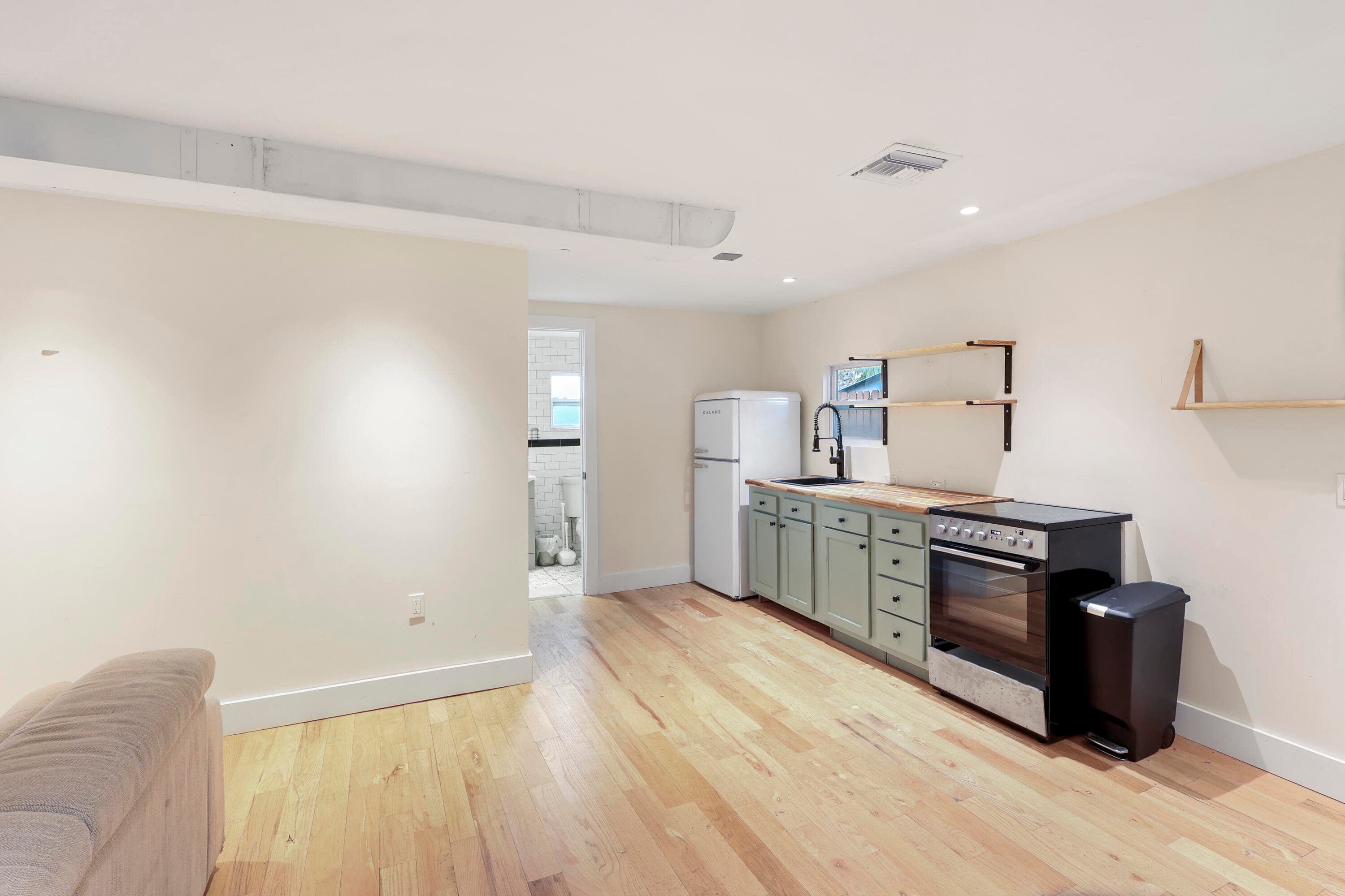 1309 E Florida Avenue, West Palm Beach, FL 33401 — photo 4 of 7