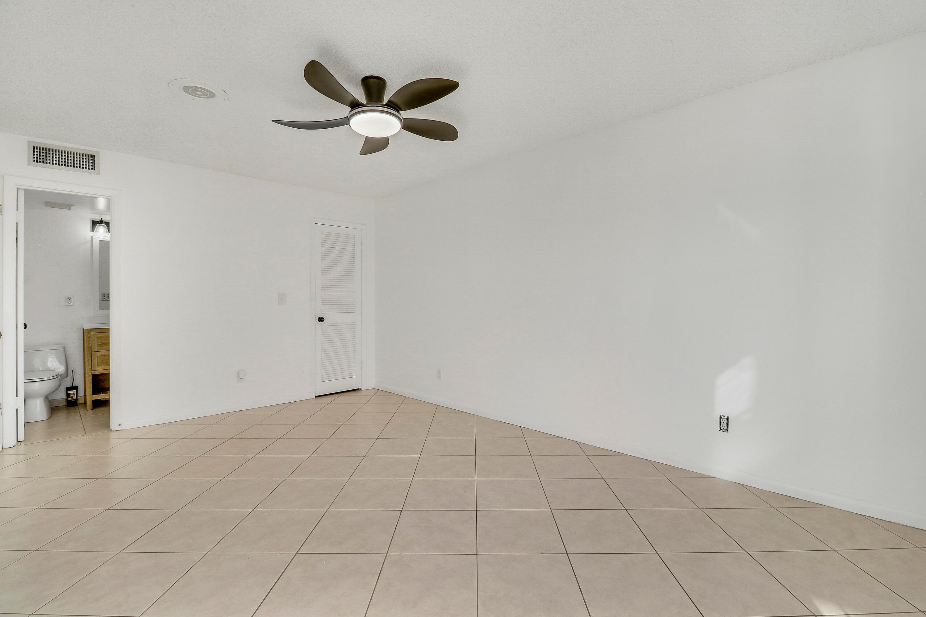 964 NW Spruce Ridge Drive D1, Stuart, FL 34994 — photo 21 of 33