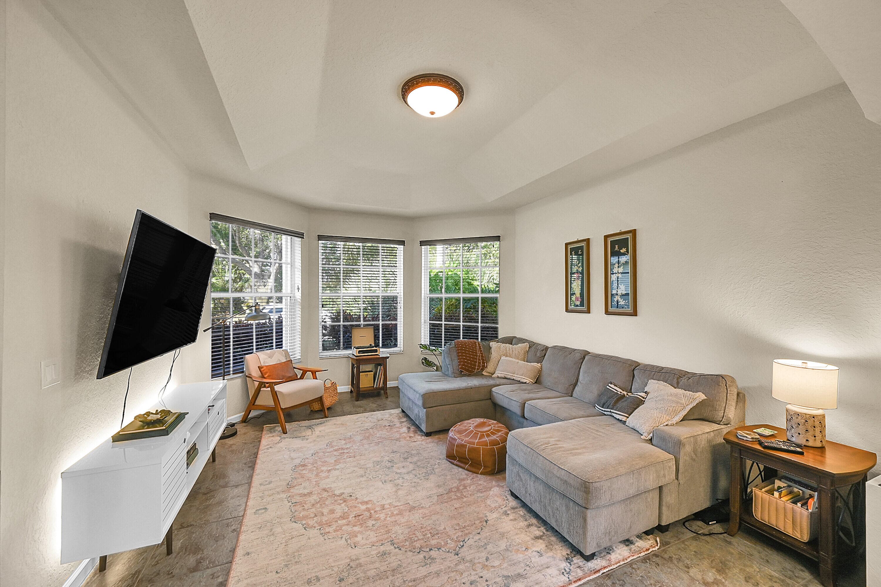 15 Lawrence Lake Drive, Boynton Beach, FL 33436 — photo 4 of 30